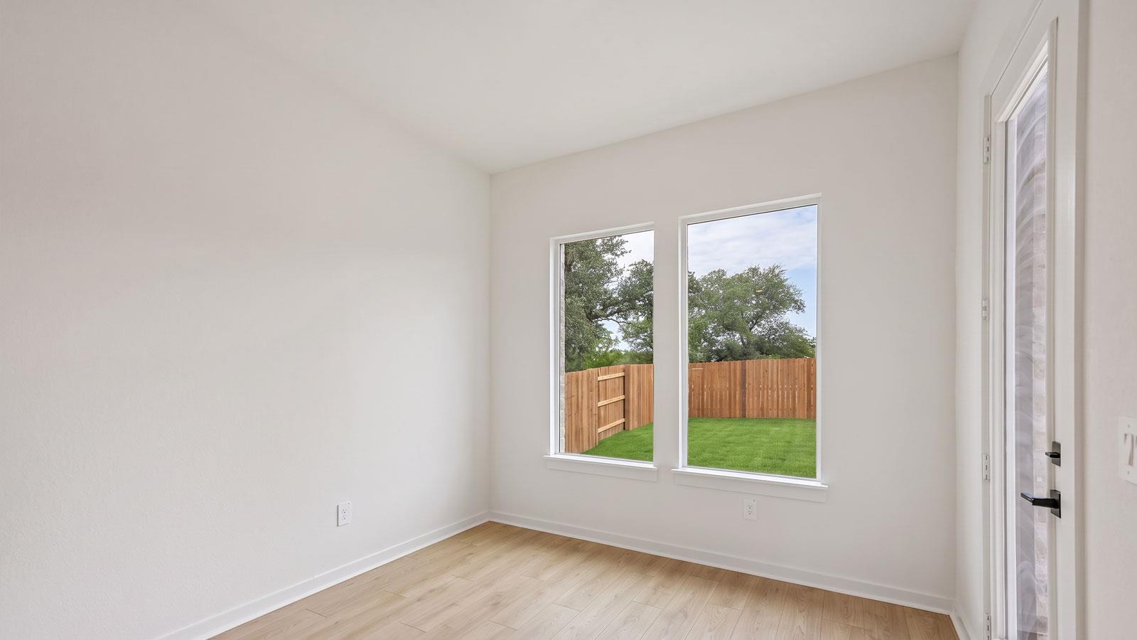 2453 Tumbleweed Bnd Property Photo 8