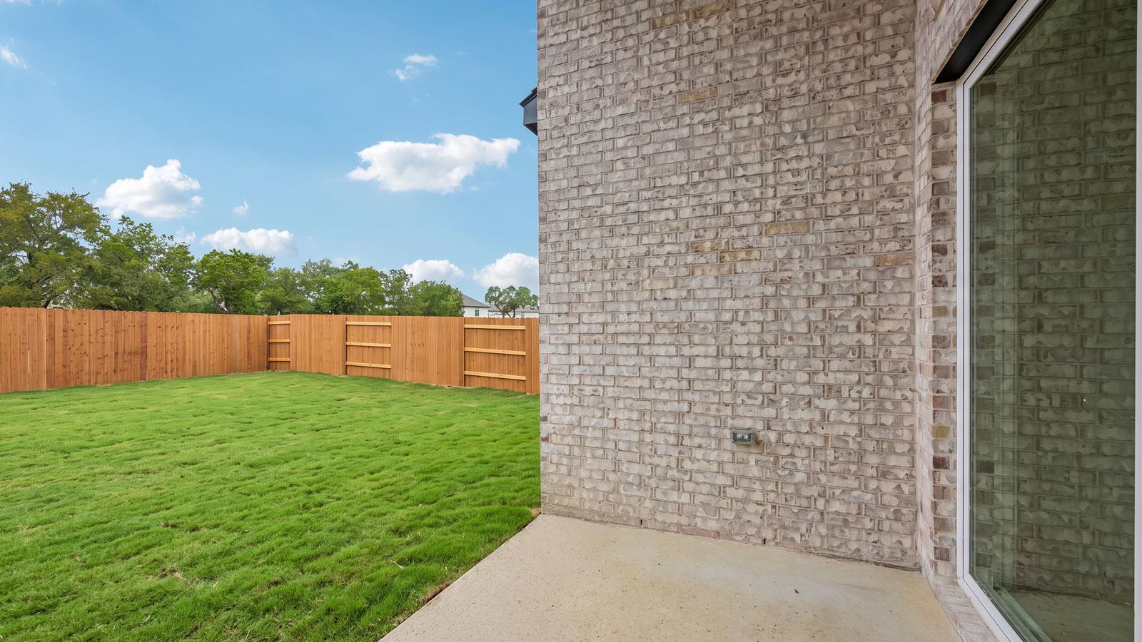 2453 Tumbleweed Bnd Property Photo 33