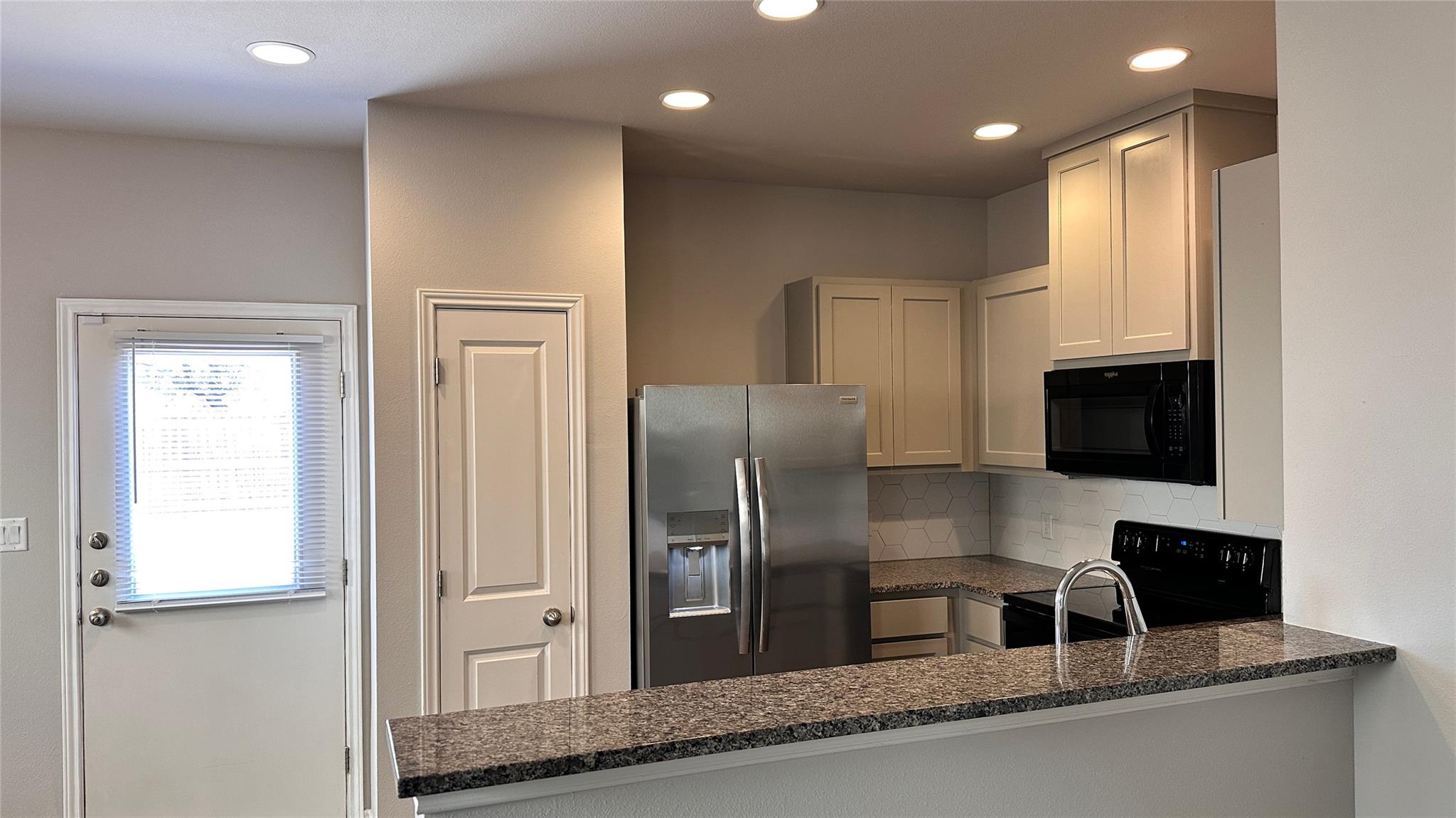 131 Peruna Dr Property Photo 3