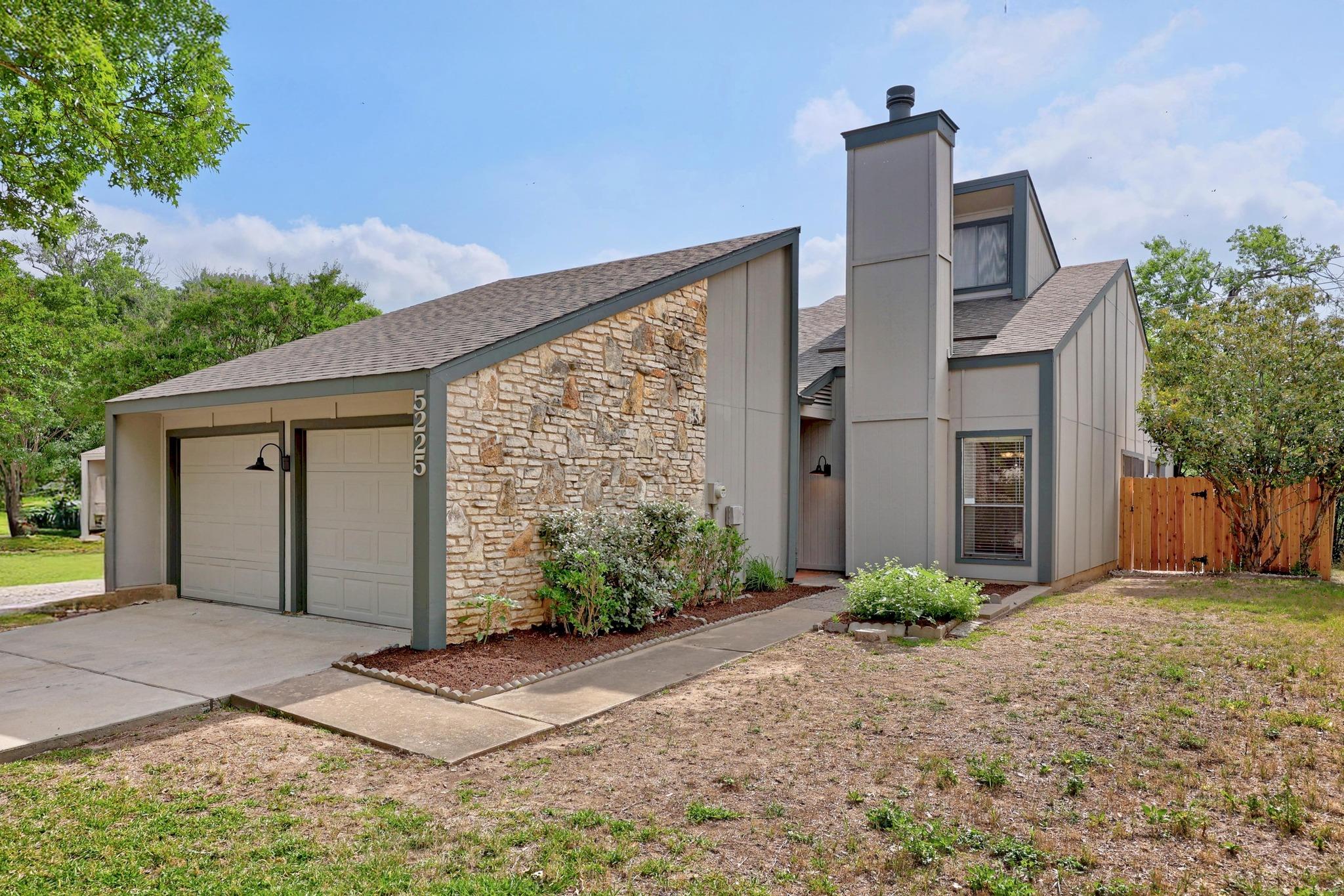 5225 Langwood Dr Property Photo 1