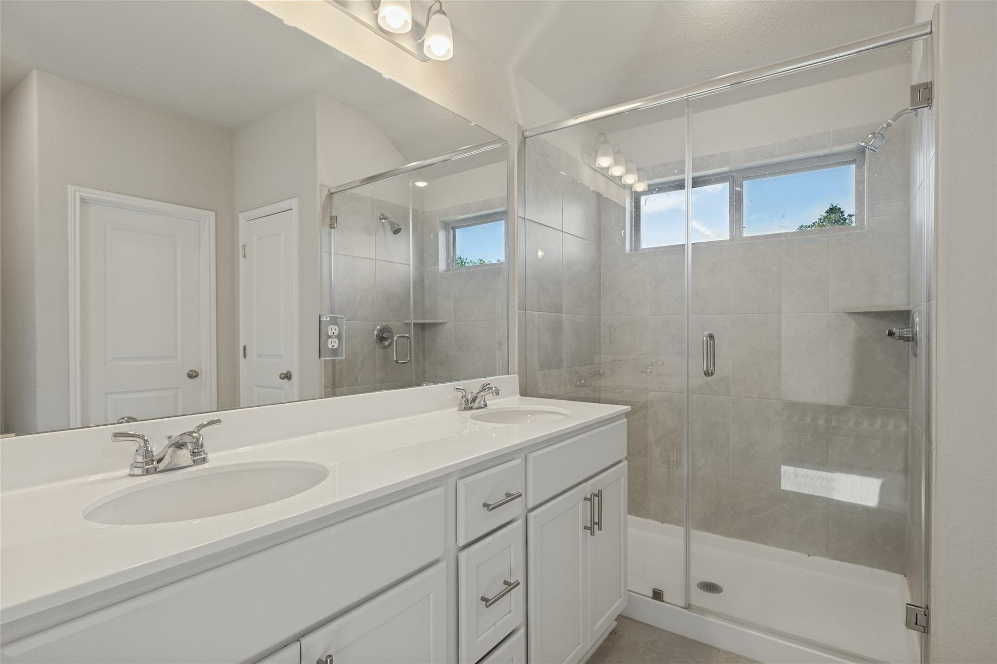 422 Backstays Loop Property Photo 15