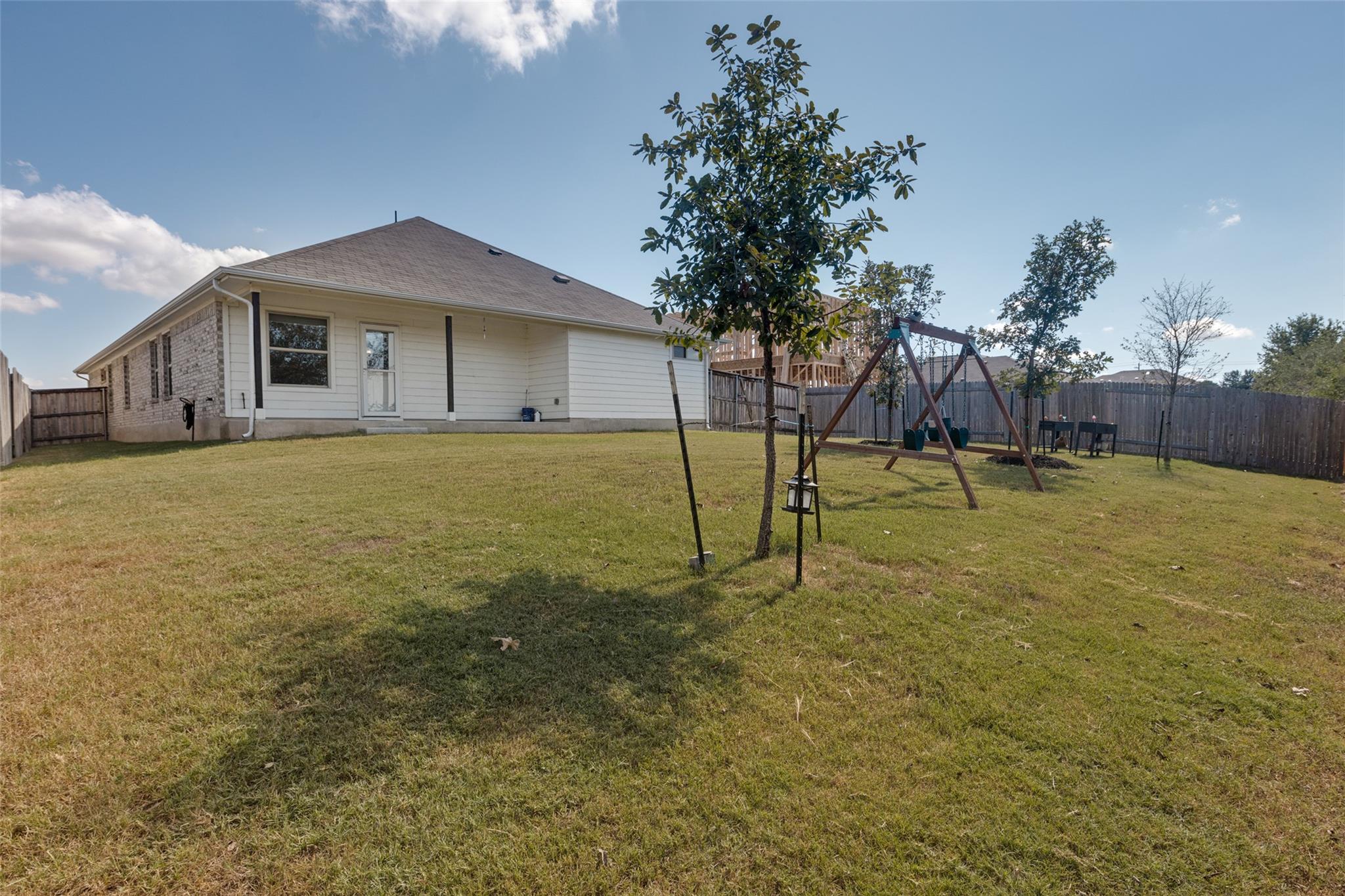 422 Backstays Loop Property Photo 27