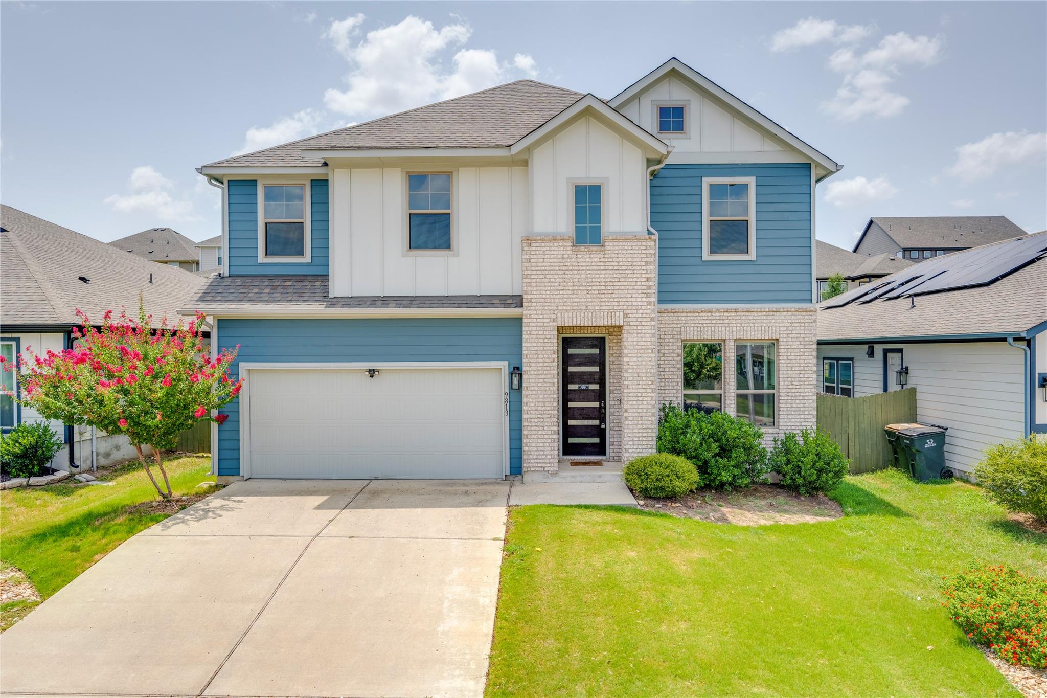 9813 Evening Canopy Dr Property Photo 1