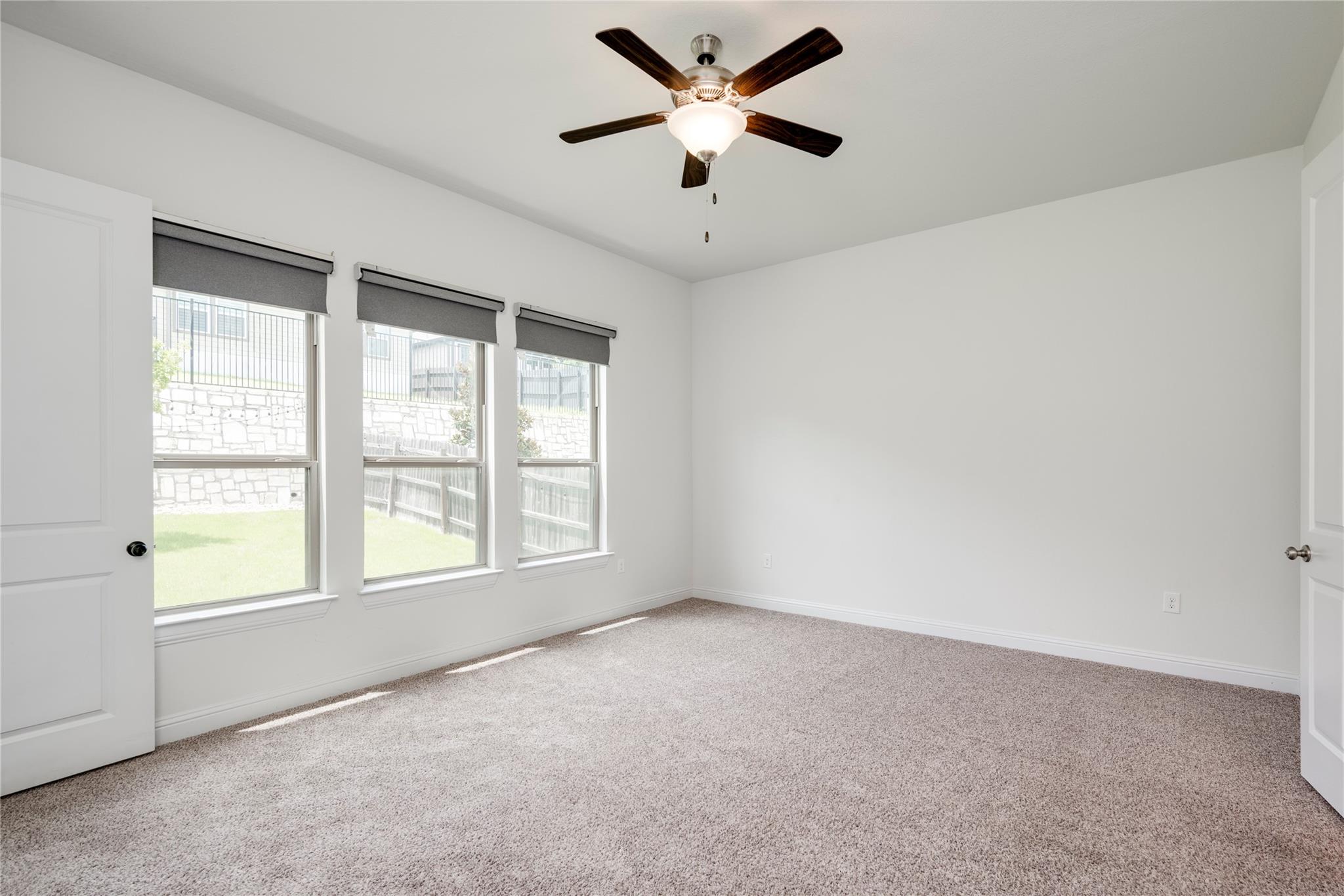 9813 Evening Canopy Dr Property Photo 16
