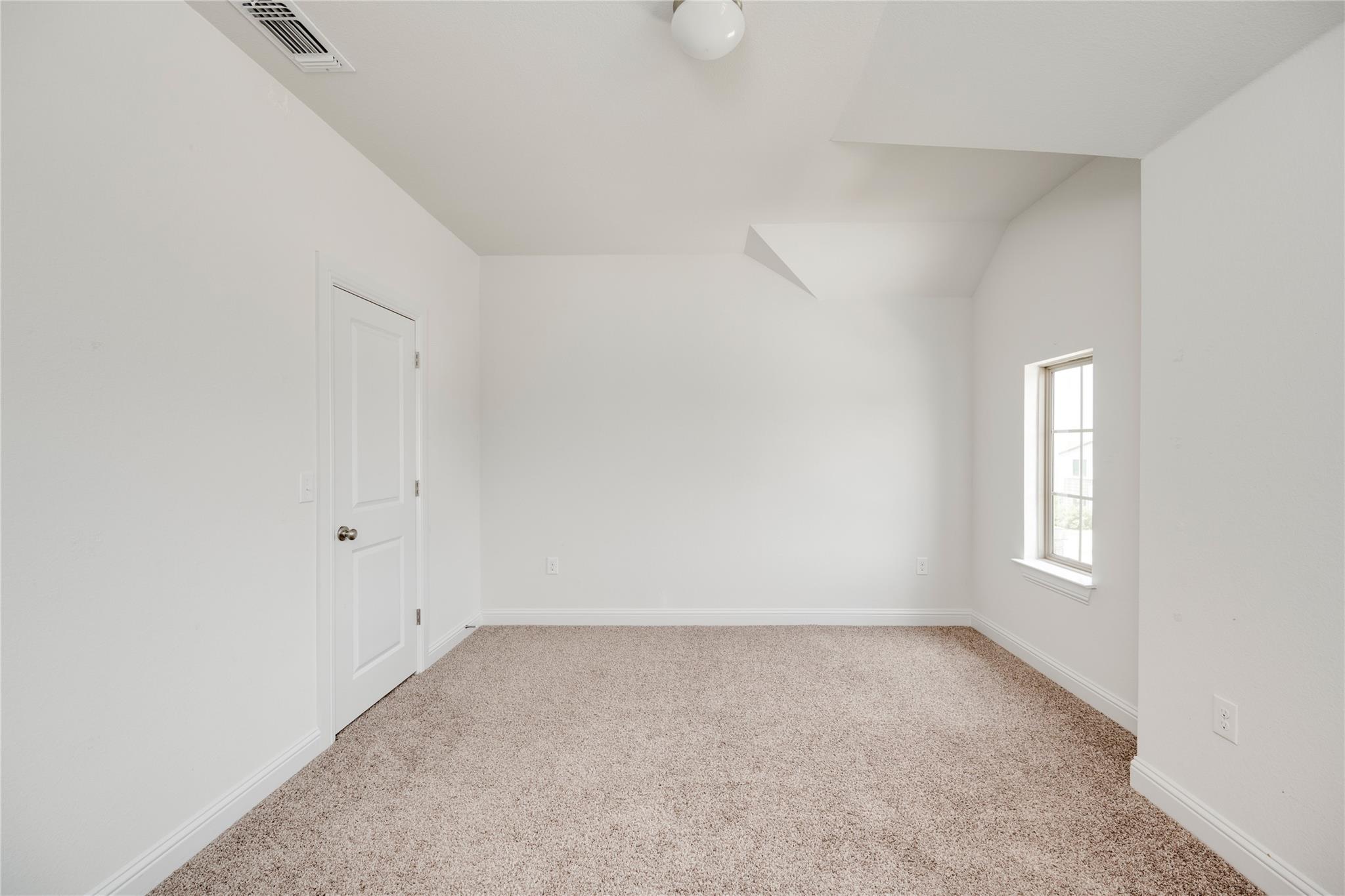 9813 Evening Canopy Dr Property Photo 23