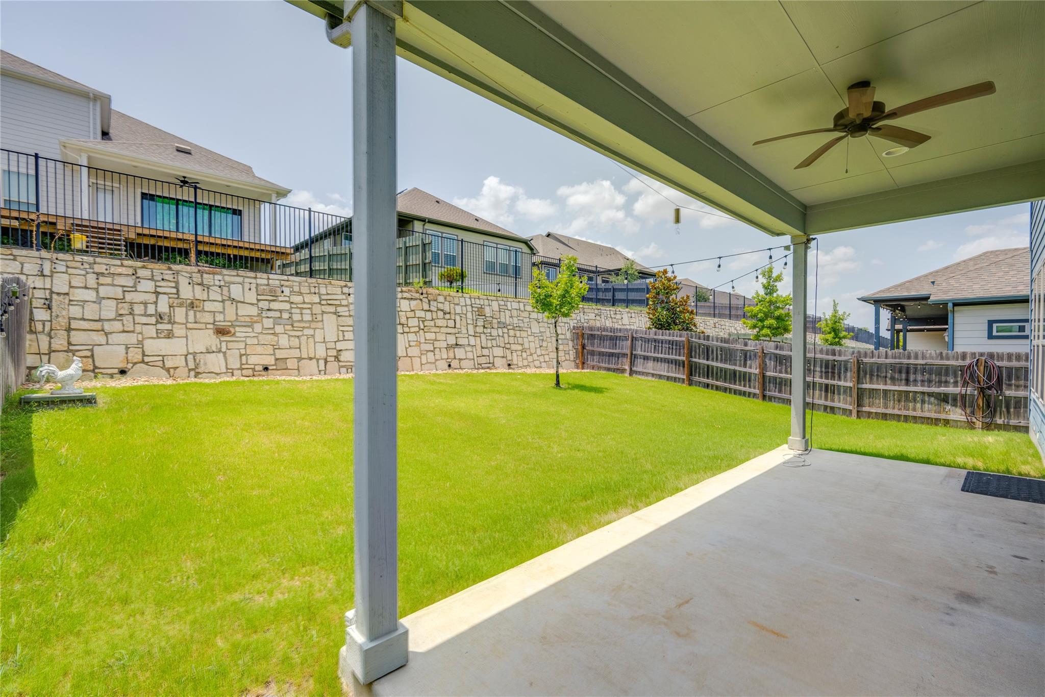 9813 Evening Canopy Dr Property Photo 31