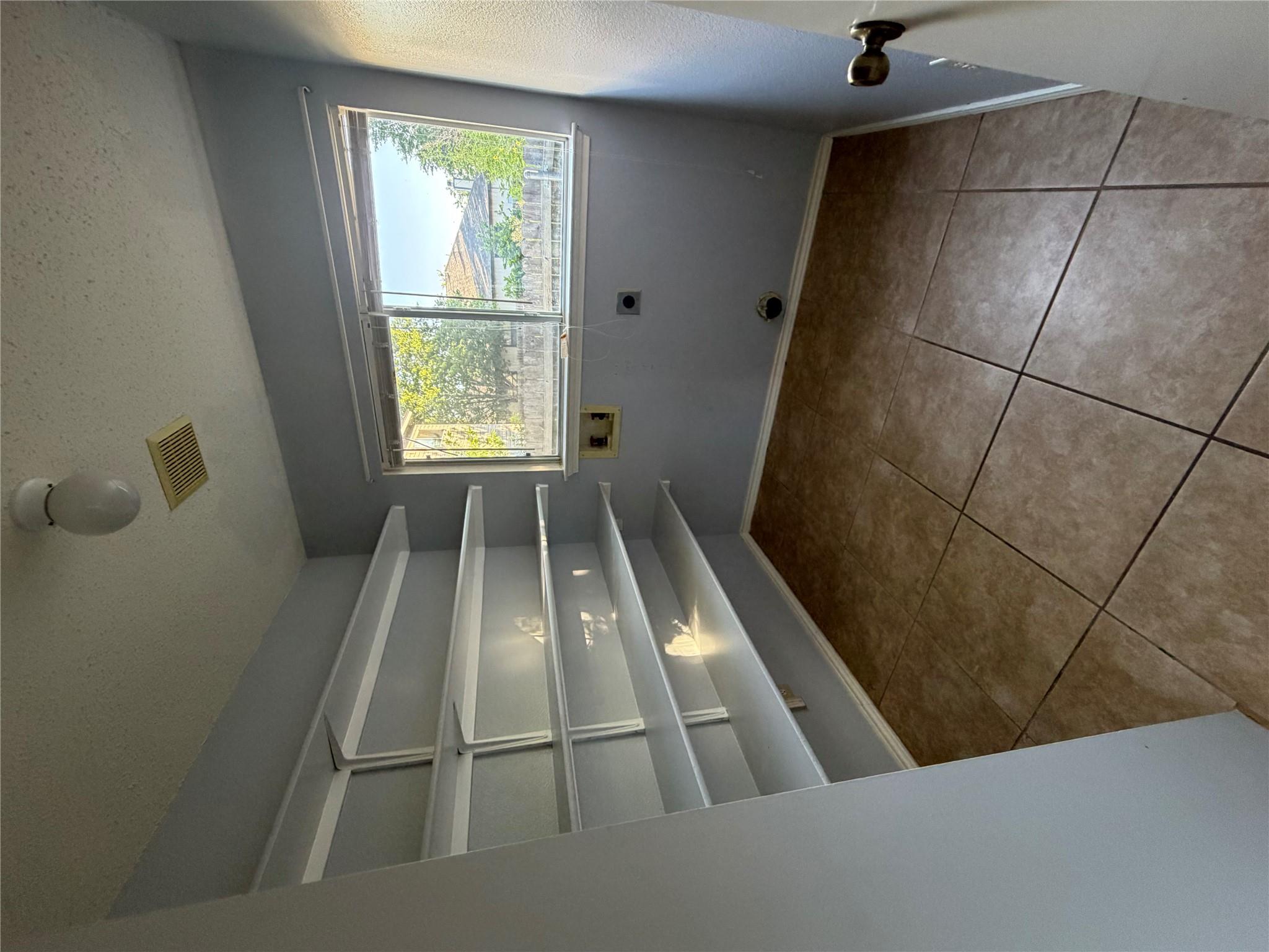 3207 Settlement Dr Property Photo 5