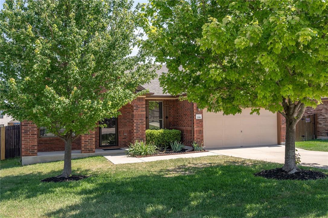 2116 Woodway Dr Property Photo 2