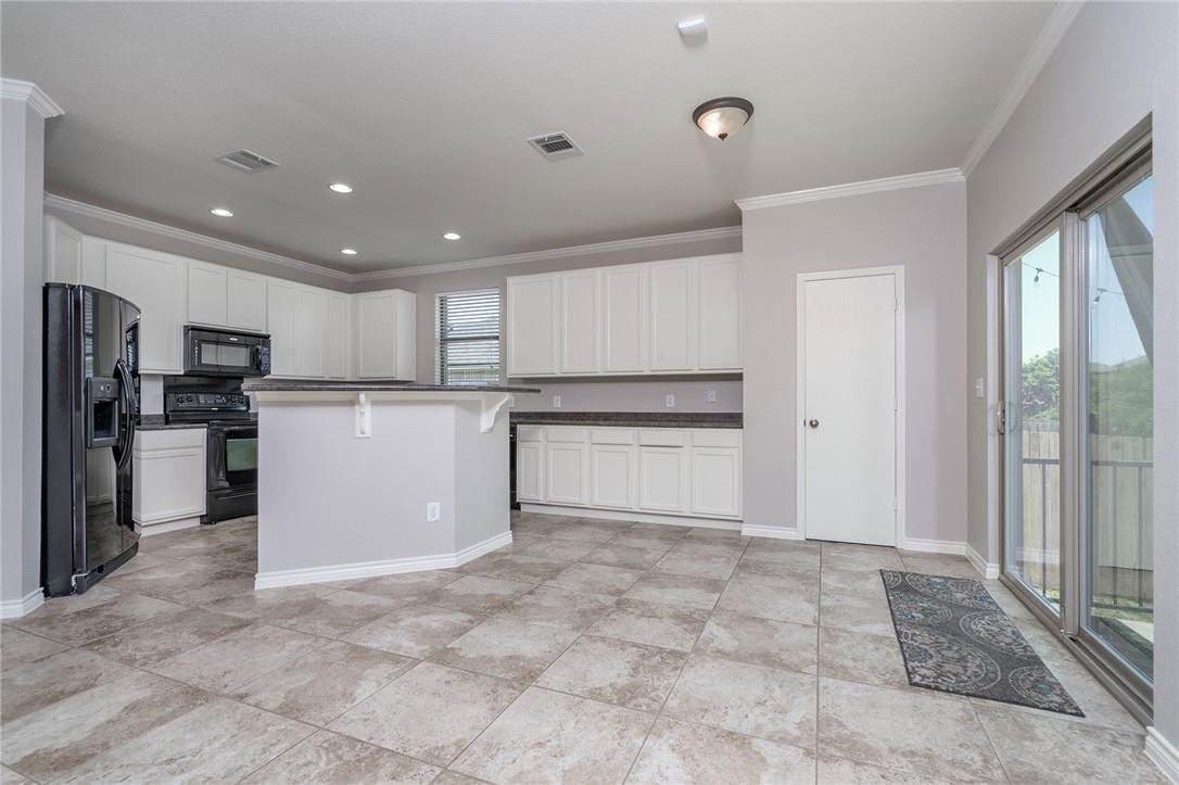 2116 Woodway Dr Property Photo 12