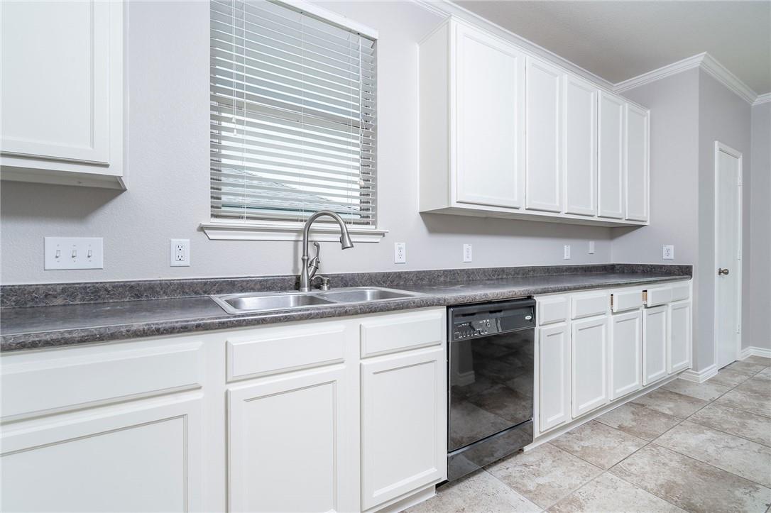 2116 Woodway Dr Property Photo 14