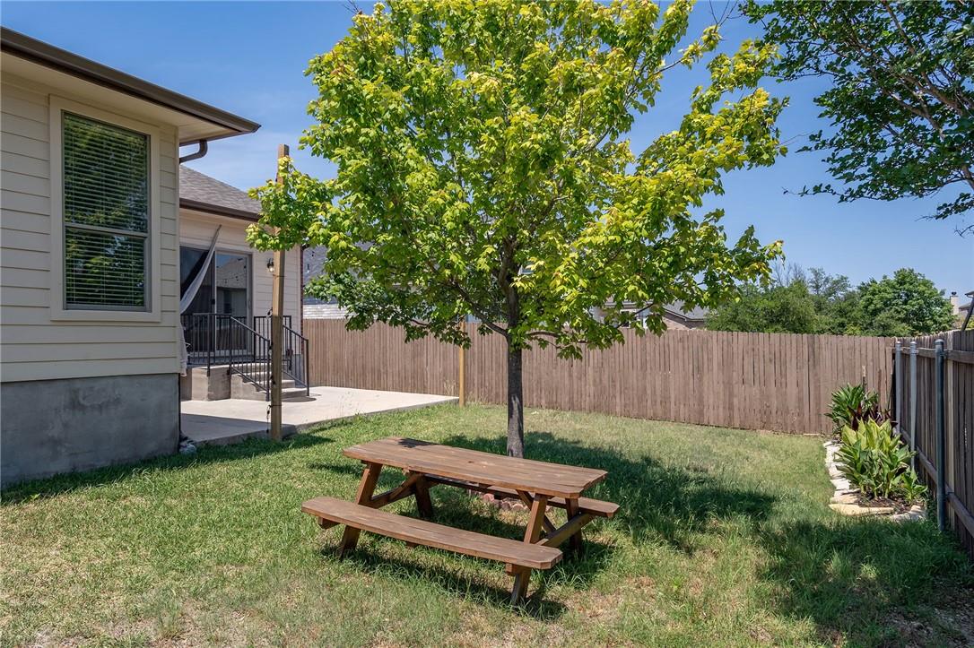 2116 Woodway Dr Property Photo 28