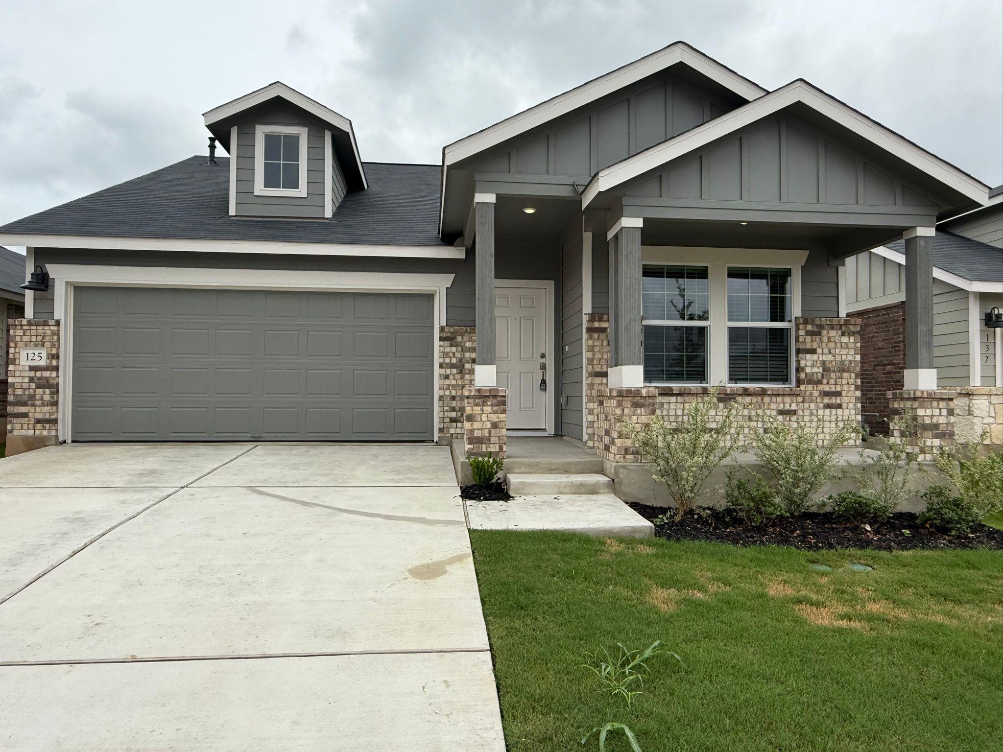125 Sormonne Loop Property Photo 1