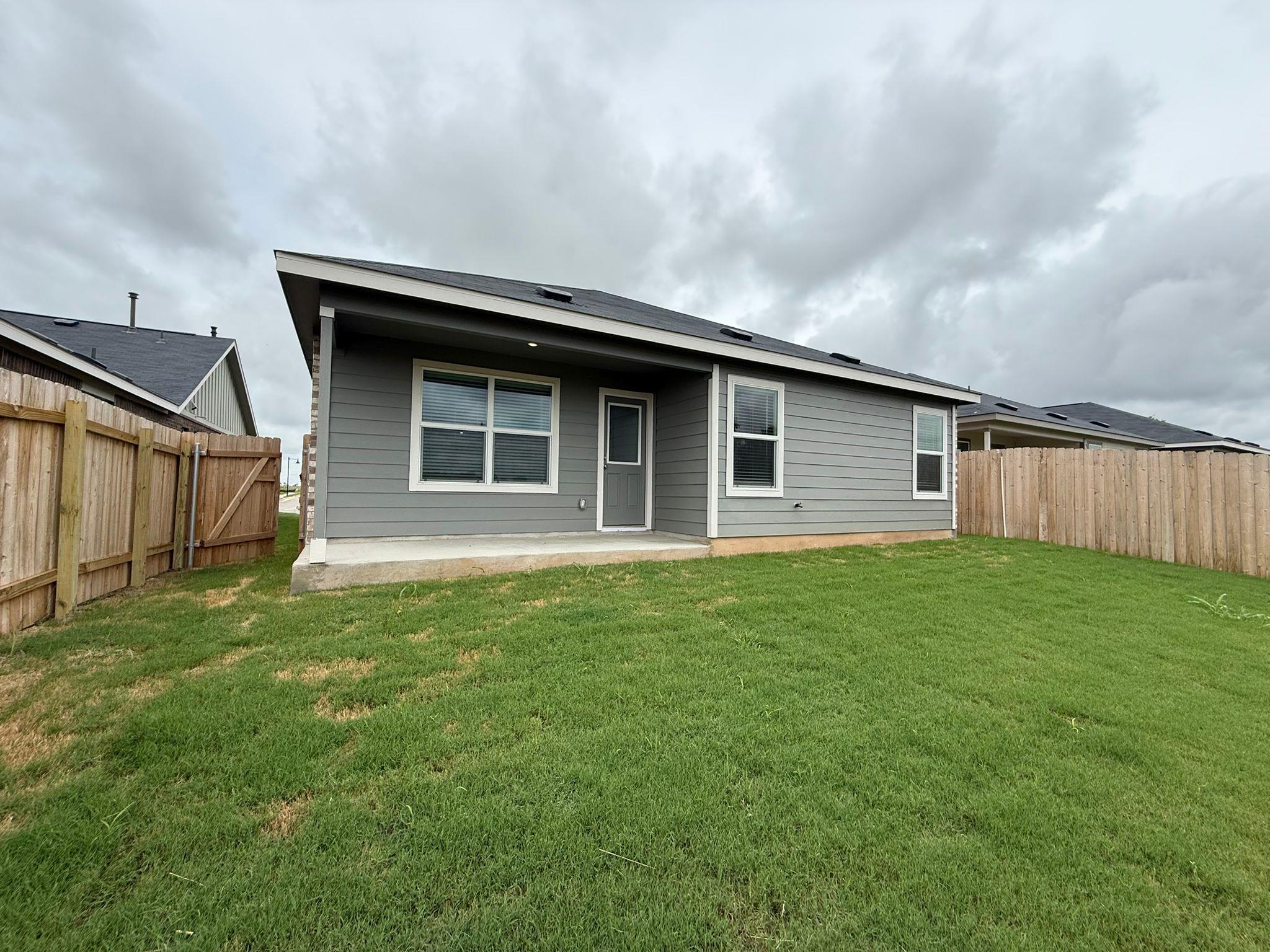 125 Sormonne Loop Property Photo 6