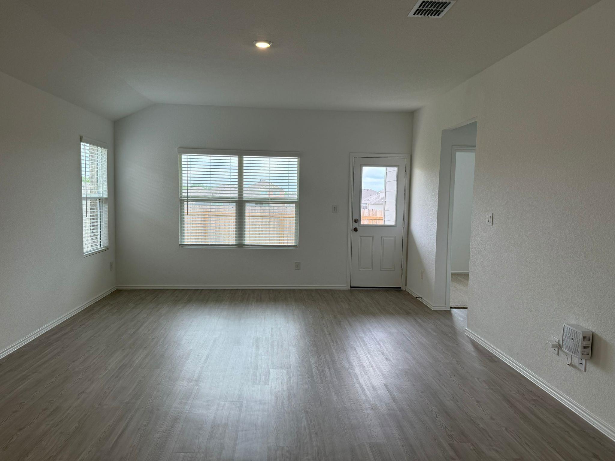 125 Sormonne Loop Property Photo 25