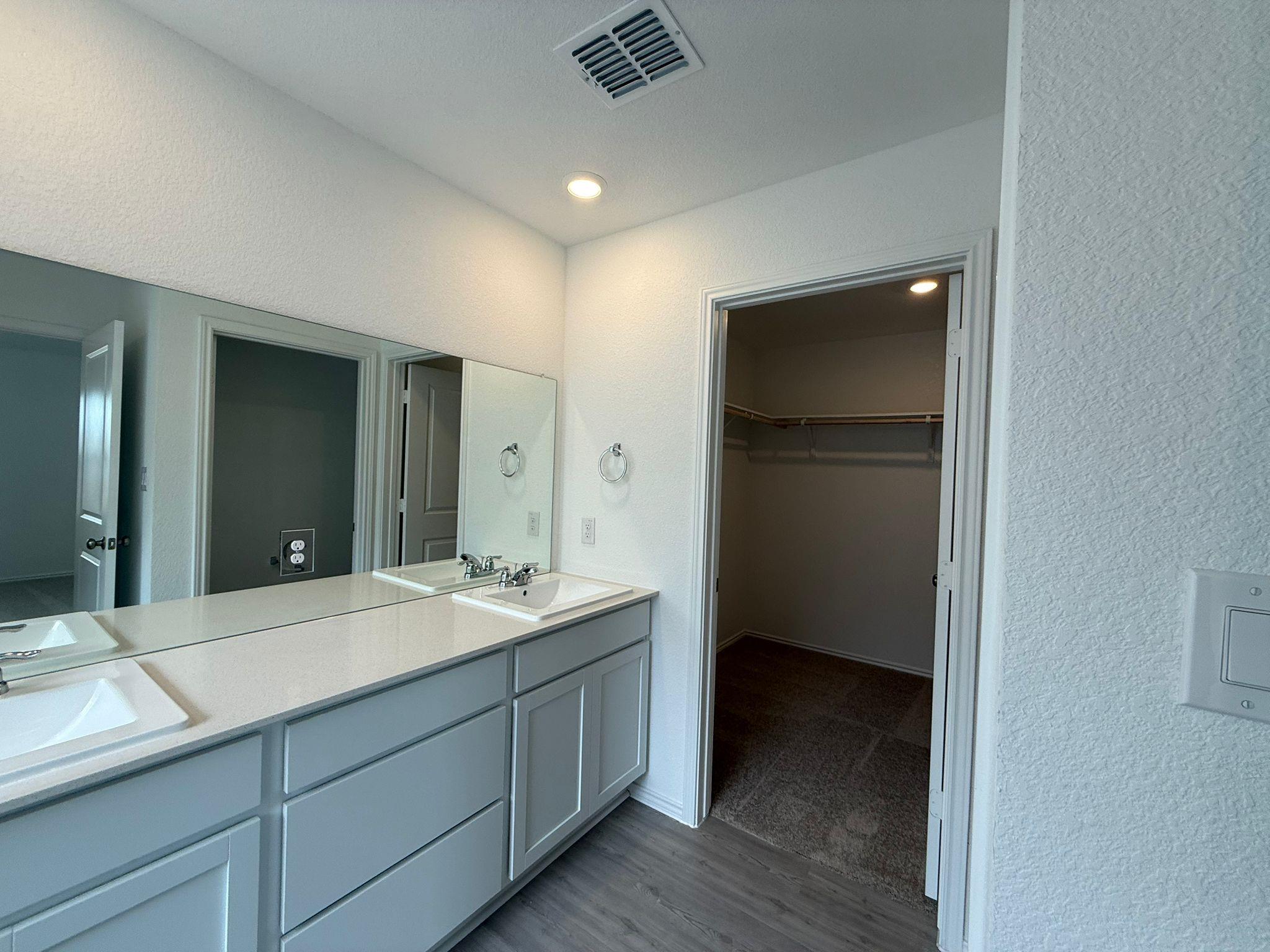 125 Sormonne Loop Property Photo 29