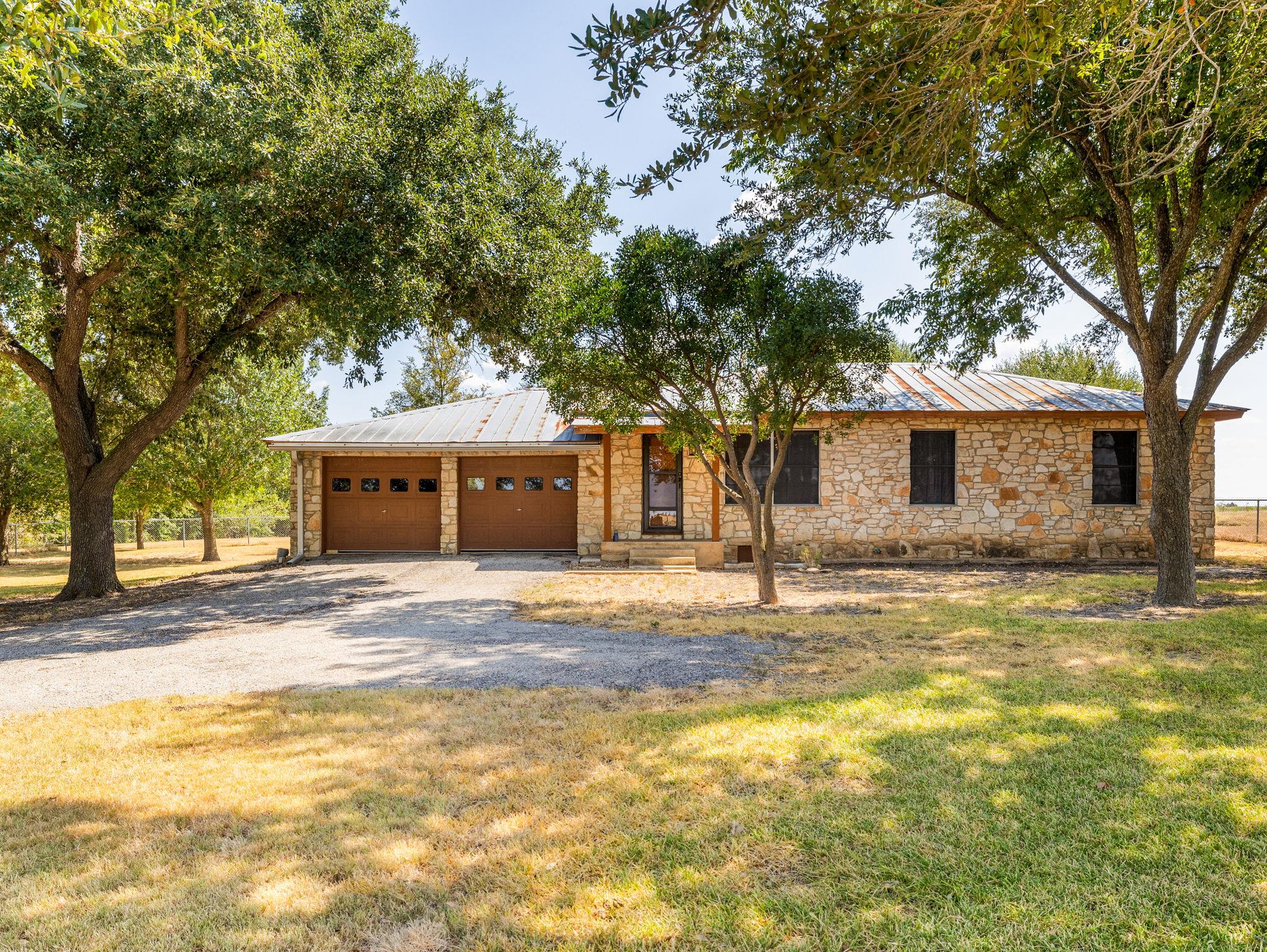 1501 County Road 421 None Property Photo