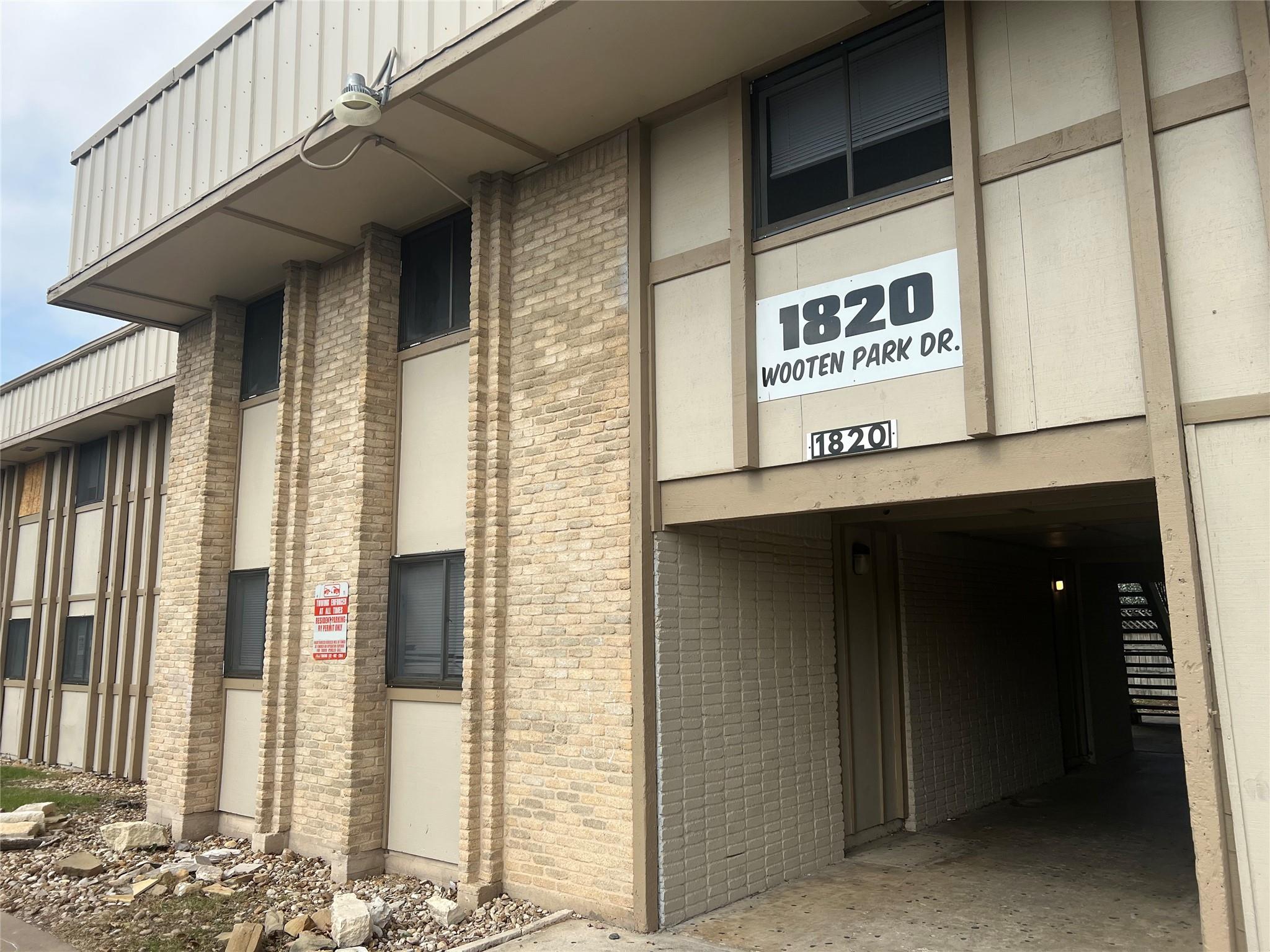 1820 Wooten Park Dr 104 Property Photo 1