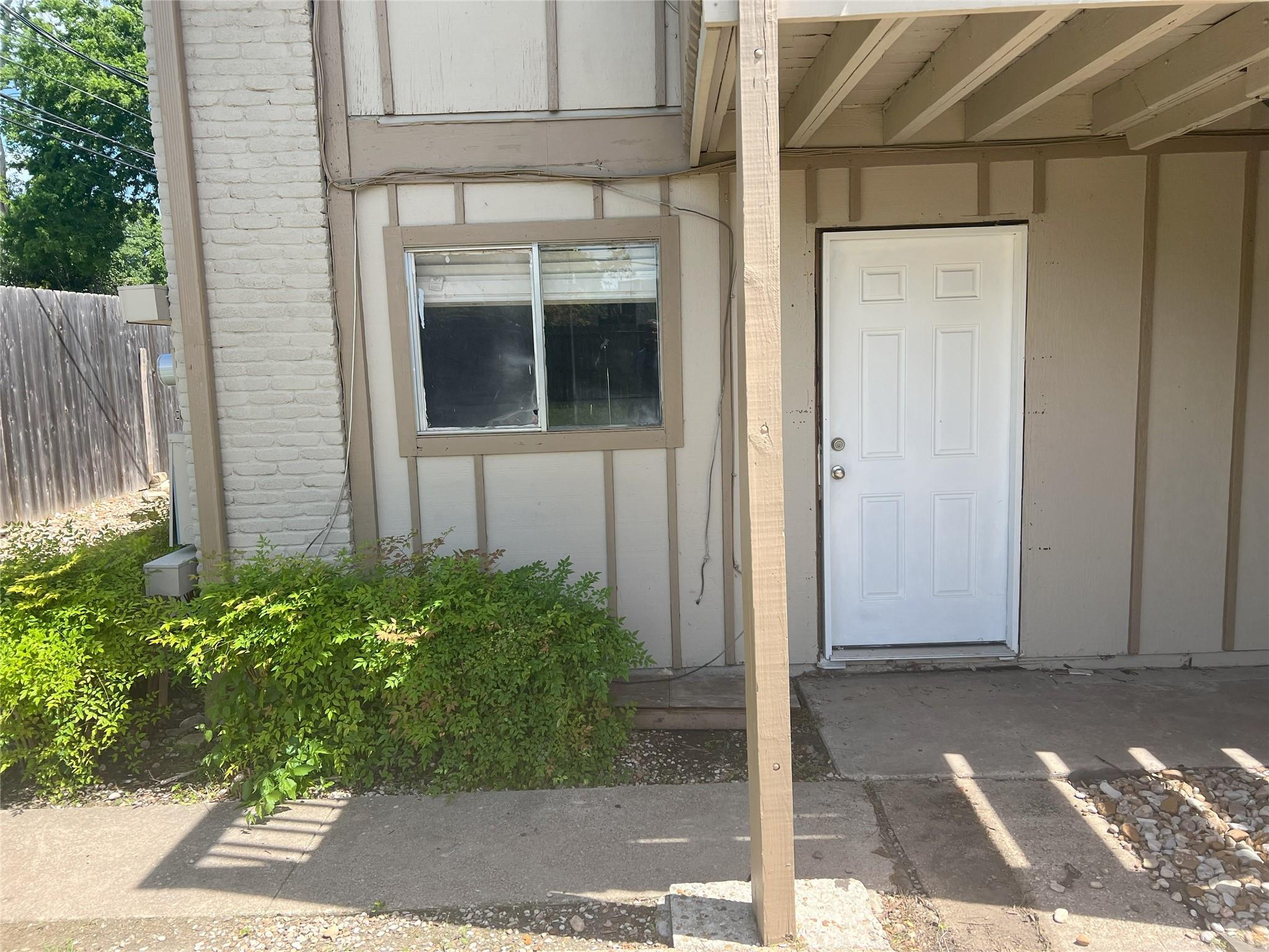 1820 Wooten Park Dr 104 Property Photo 5