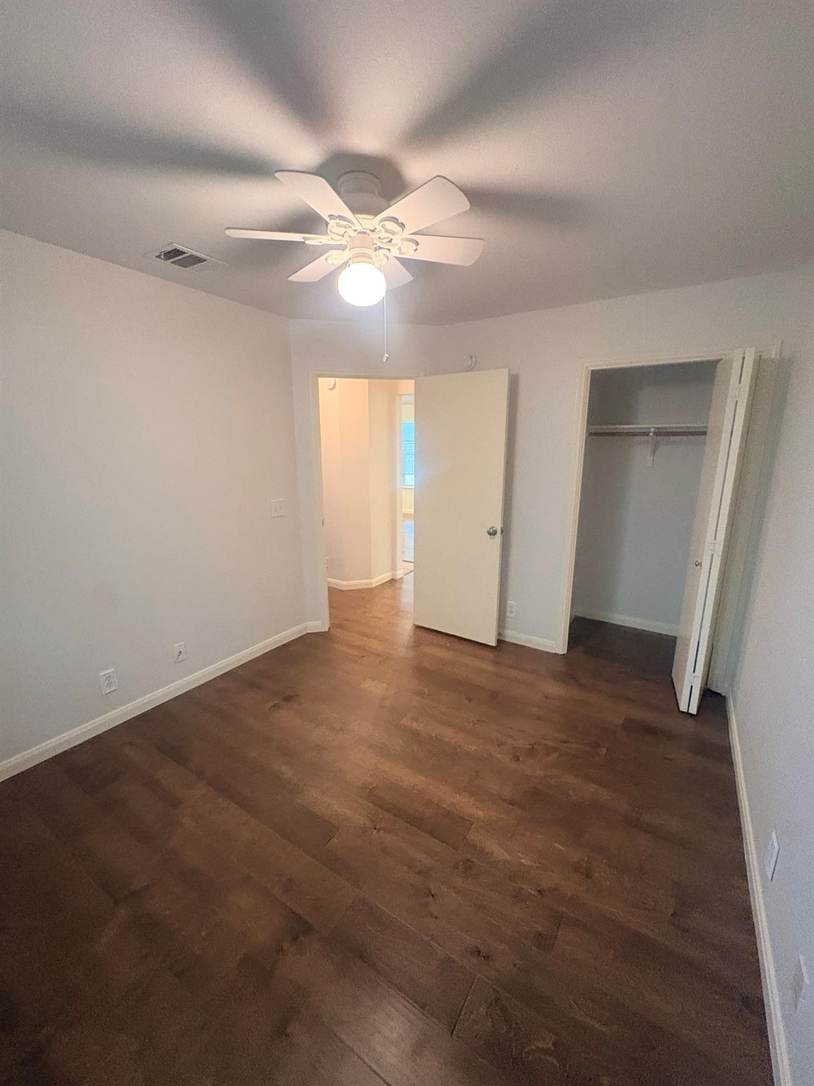 1725 Shire St Property Photo 11