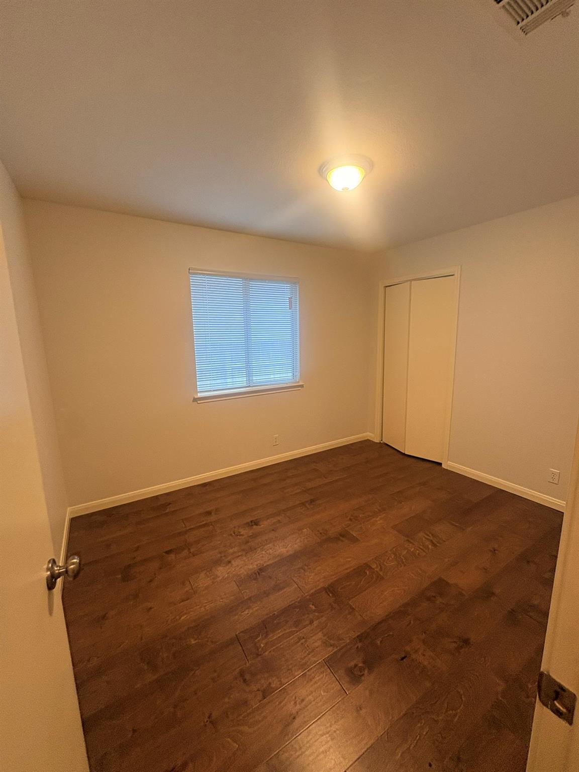1725 Shire St Property Photo 12