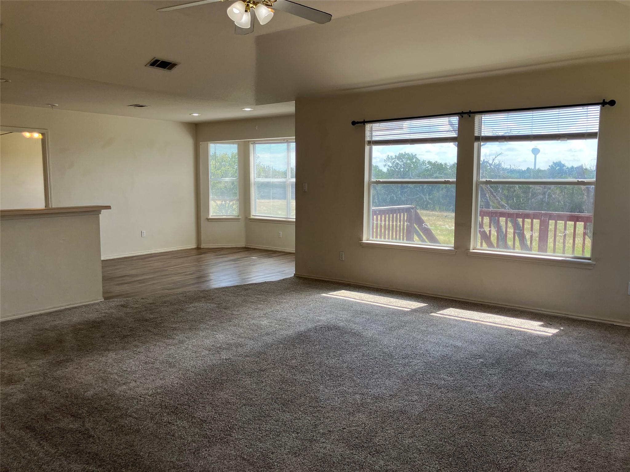 3201 Macarthur Ave #a Property Photo 6