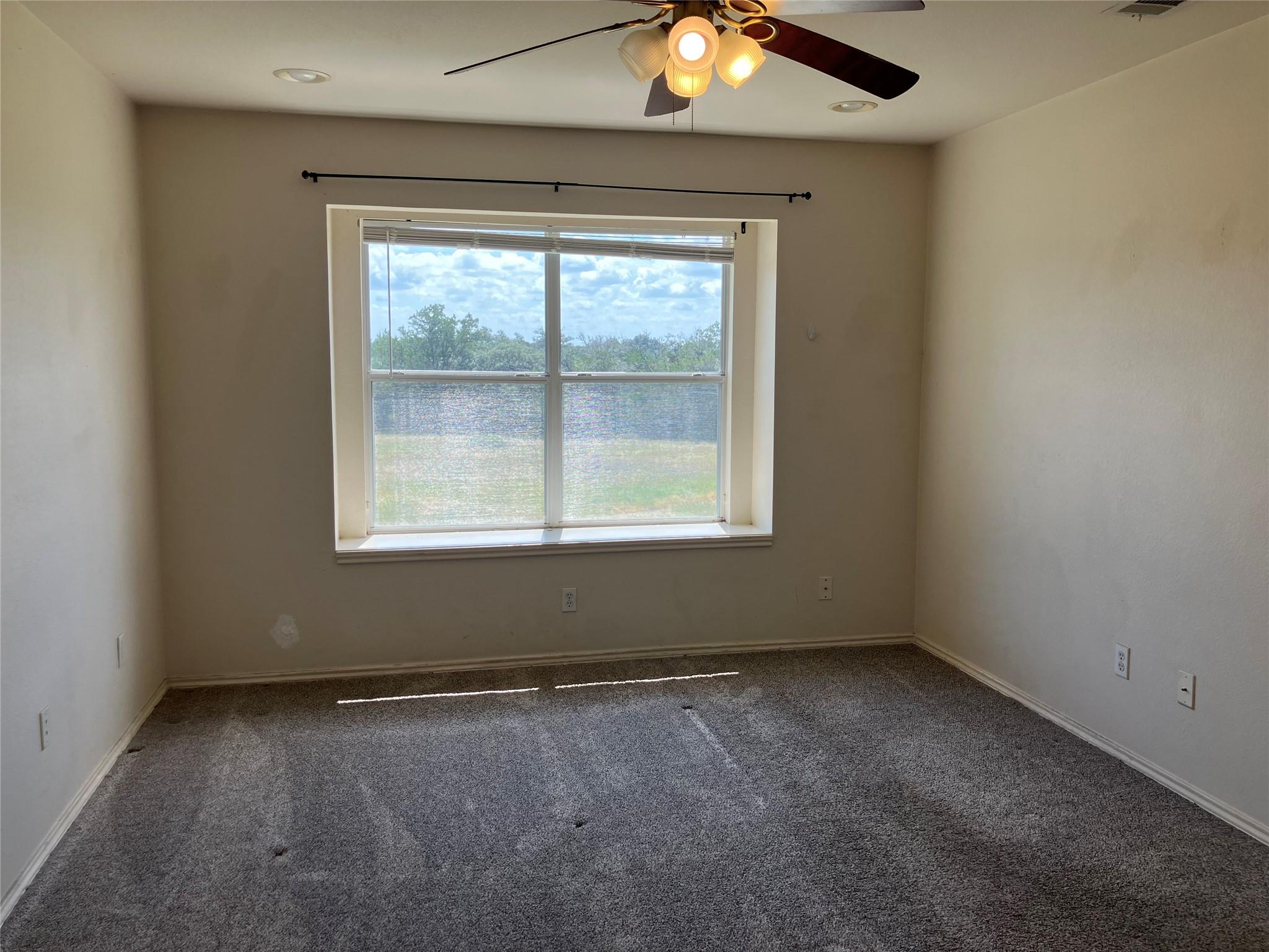 3201 Macarthur Ave #a Property Photo 10