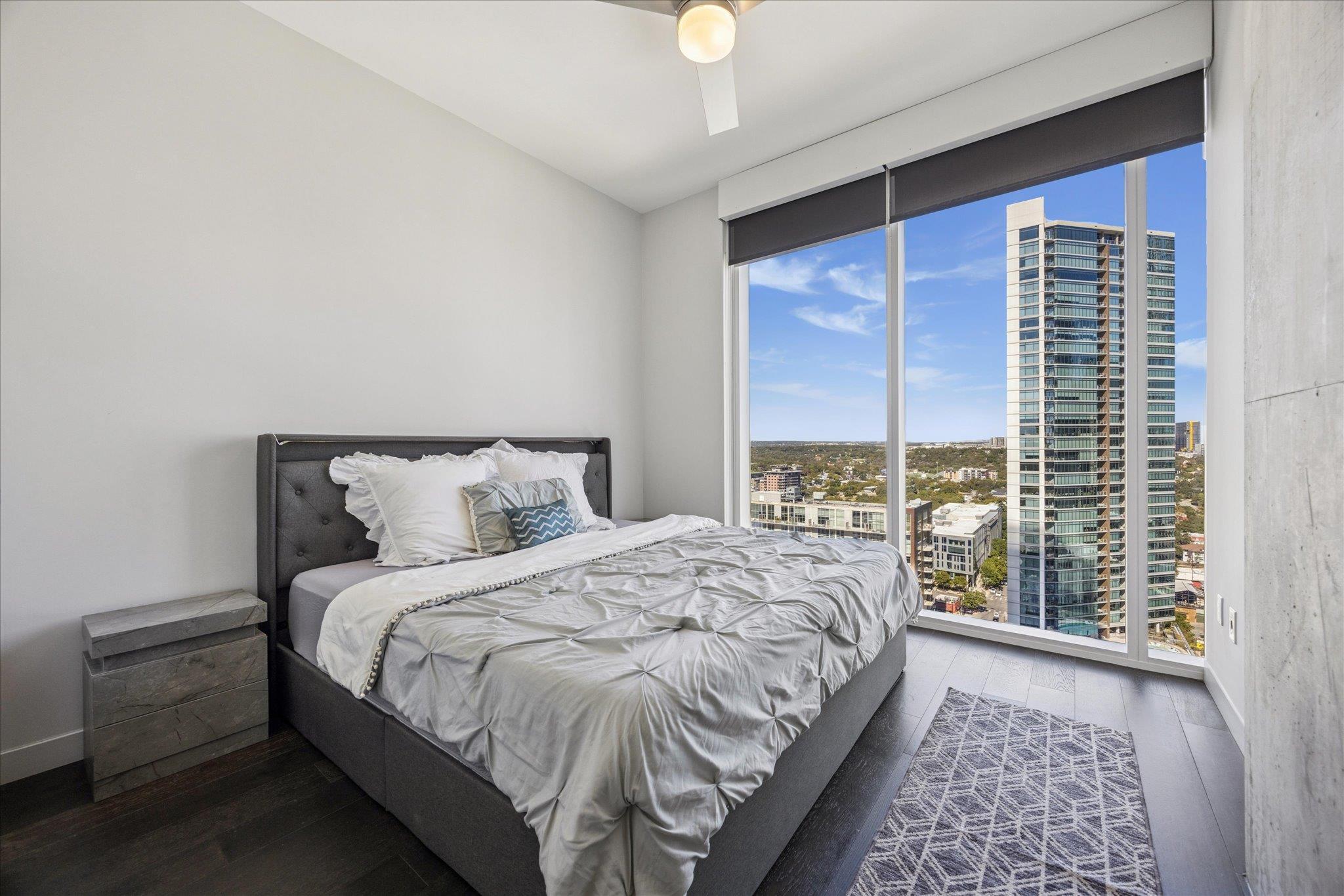 301 West Ave #2202 Property Photo 5