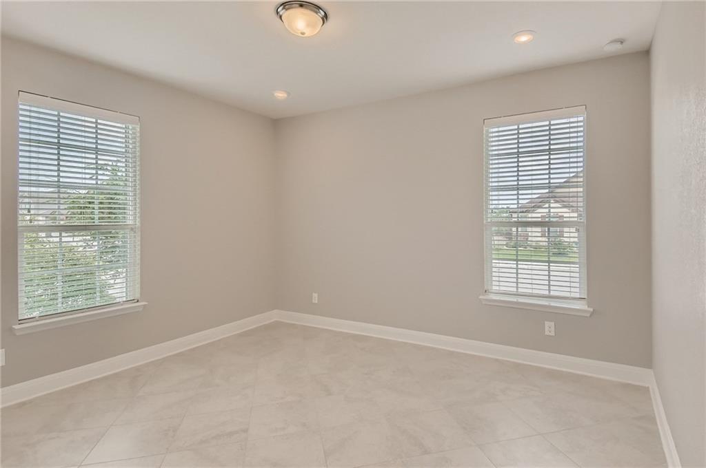 303 White River Dr Property Photo 20