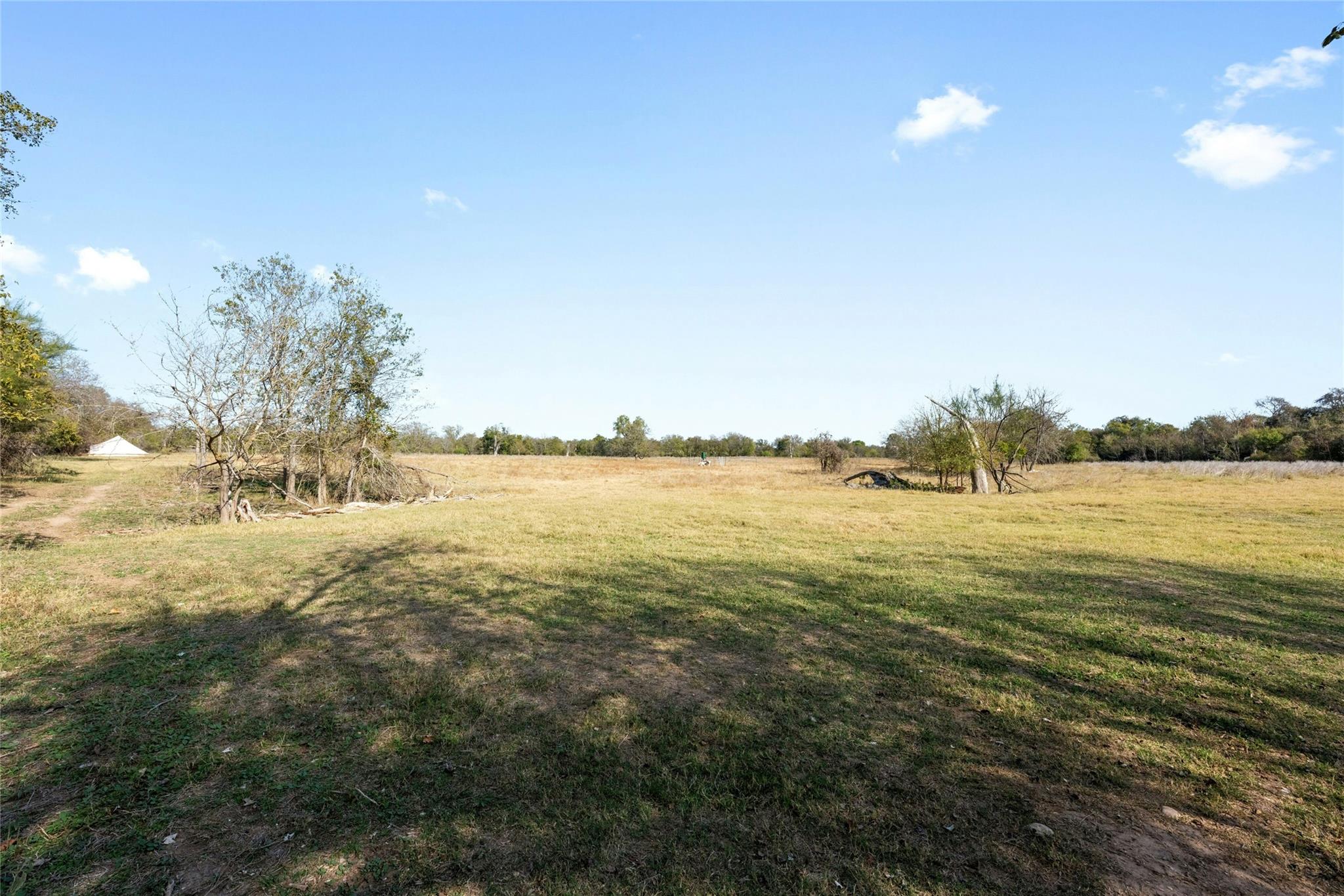 2004 Caldwell Ln Property Photo 12