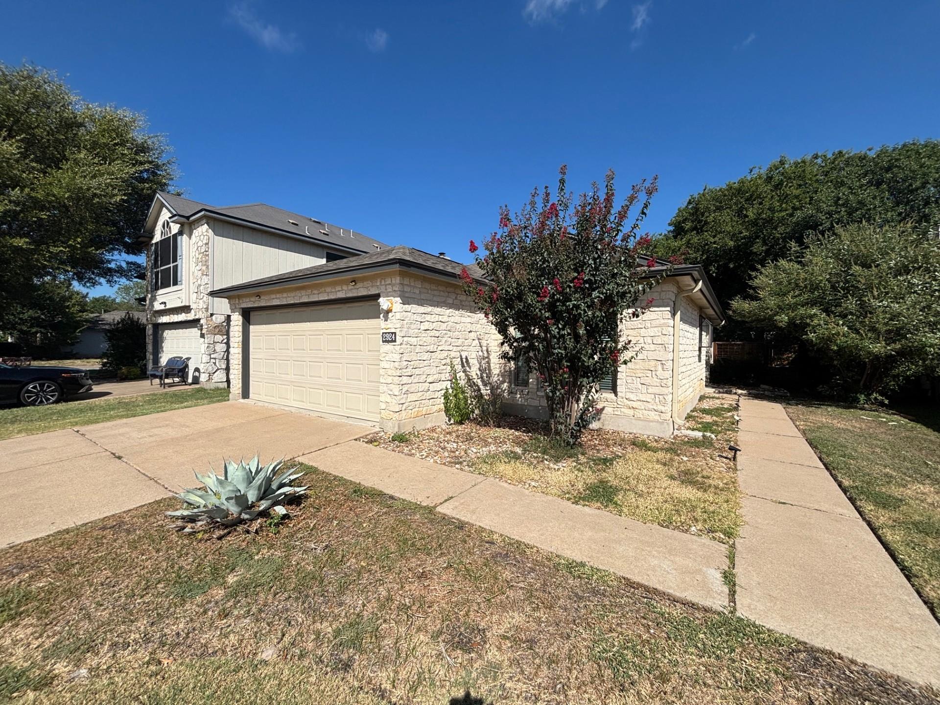 2924 Settlement Dr Property Photo 2