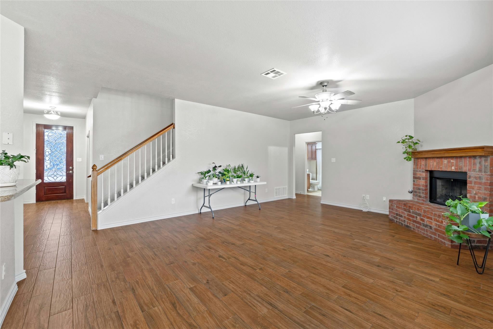 1532 Homewood Cir Property Photo 10