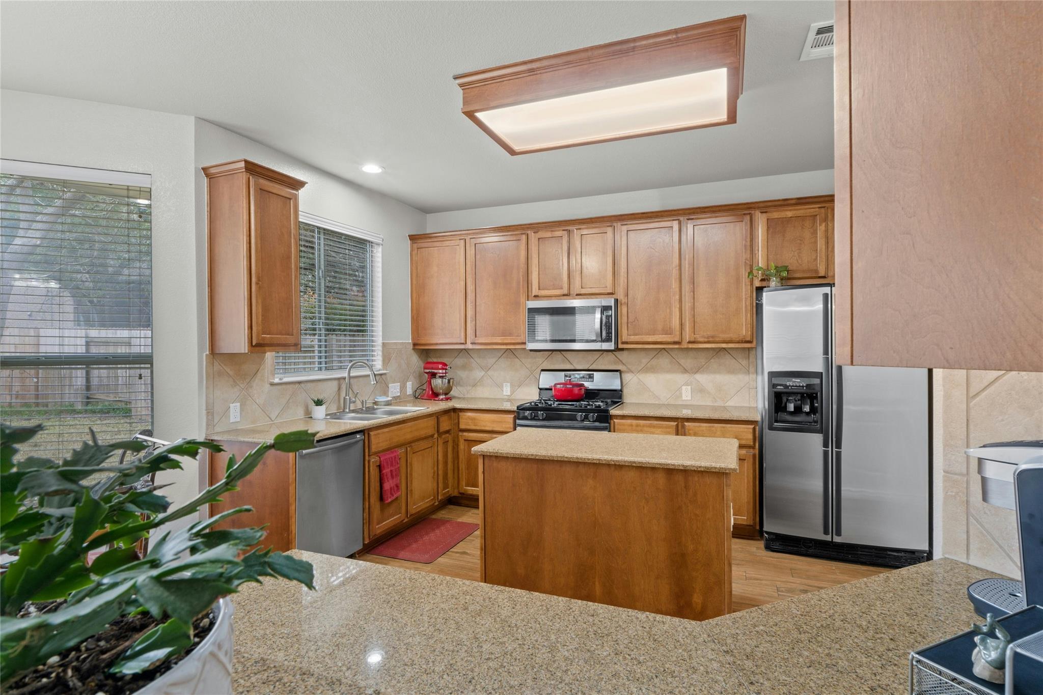 1532 Homewood Cir Property Photo 16