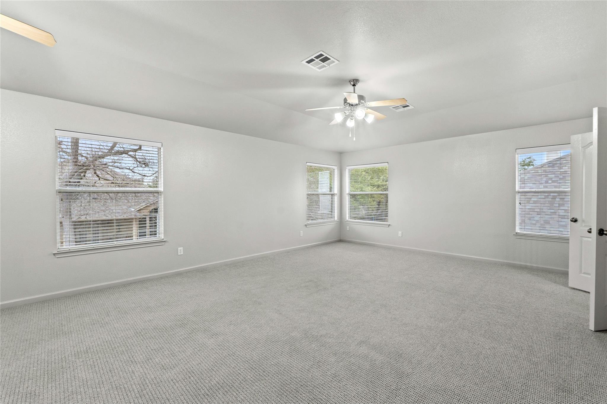 1532 Homewood Cir Property Photo 25