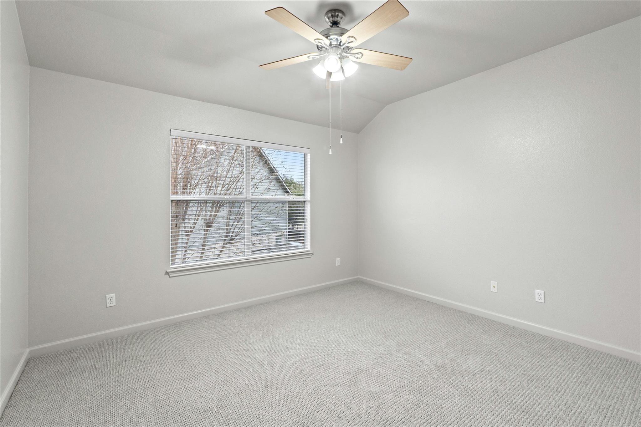 1532 Homewood Cir Property Photo 32