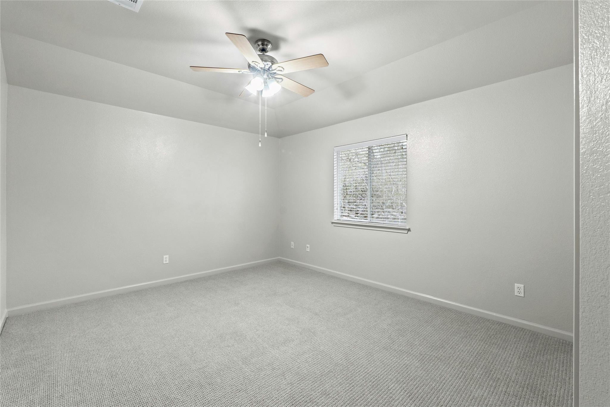 1532 Homewood Cir Property Photo 33