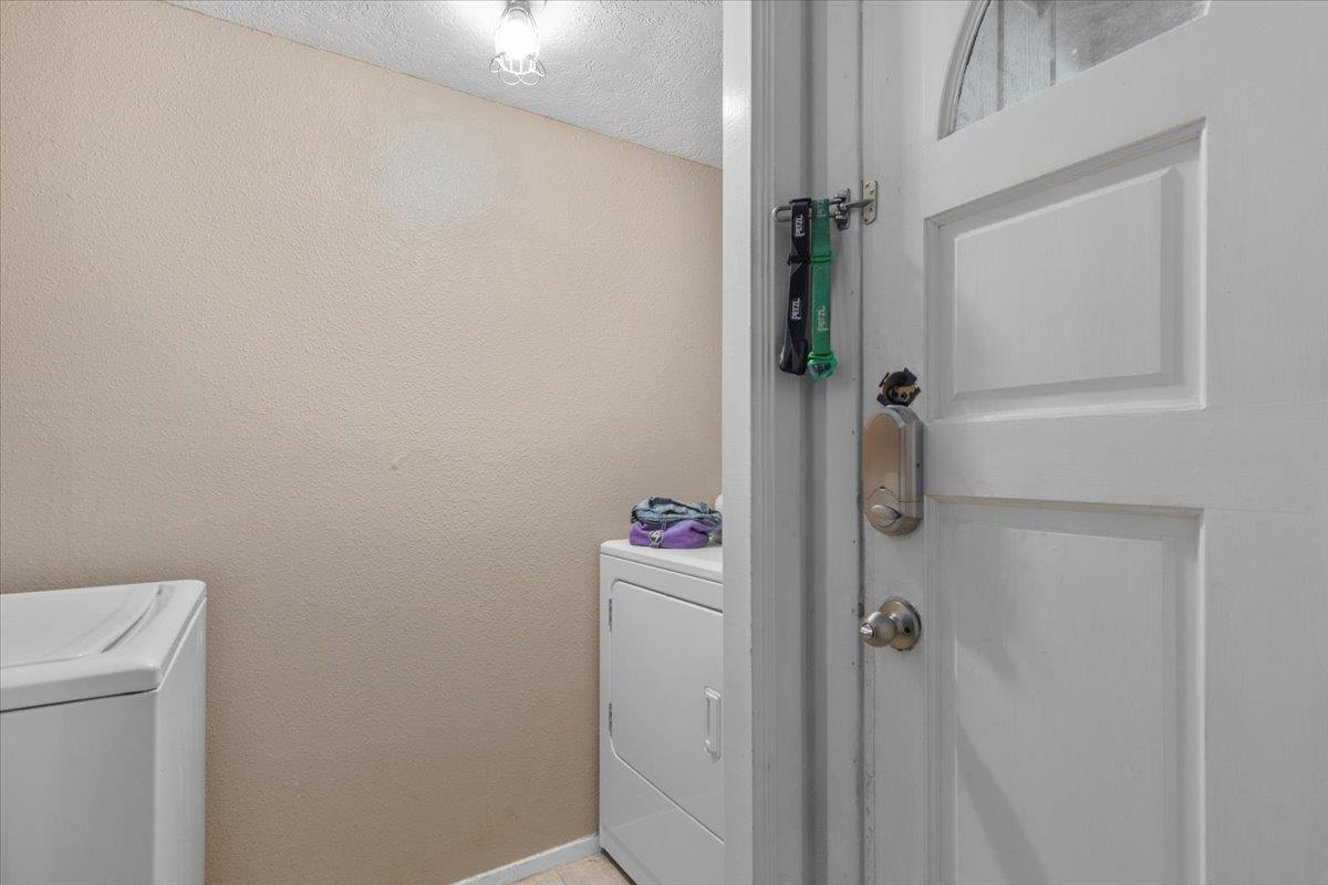 6307 B Shadow Valley Dr Property Photo 13
