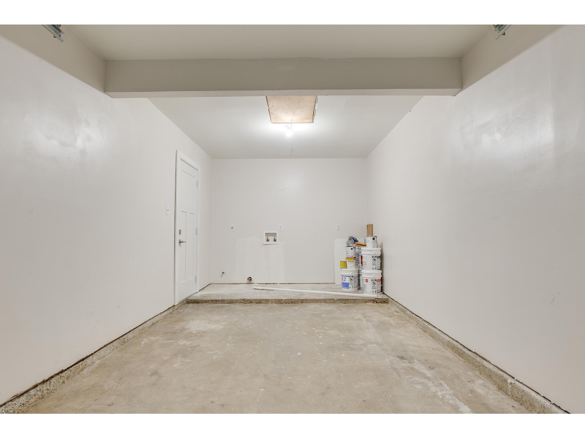 6112 Glen Meadow Dr Property Photo 24