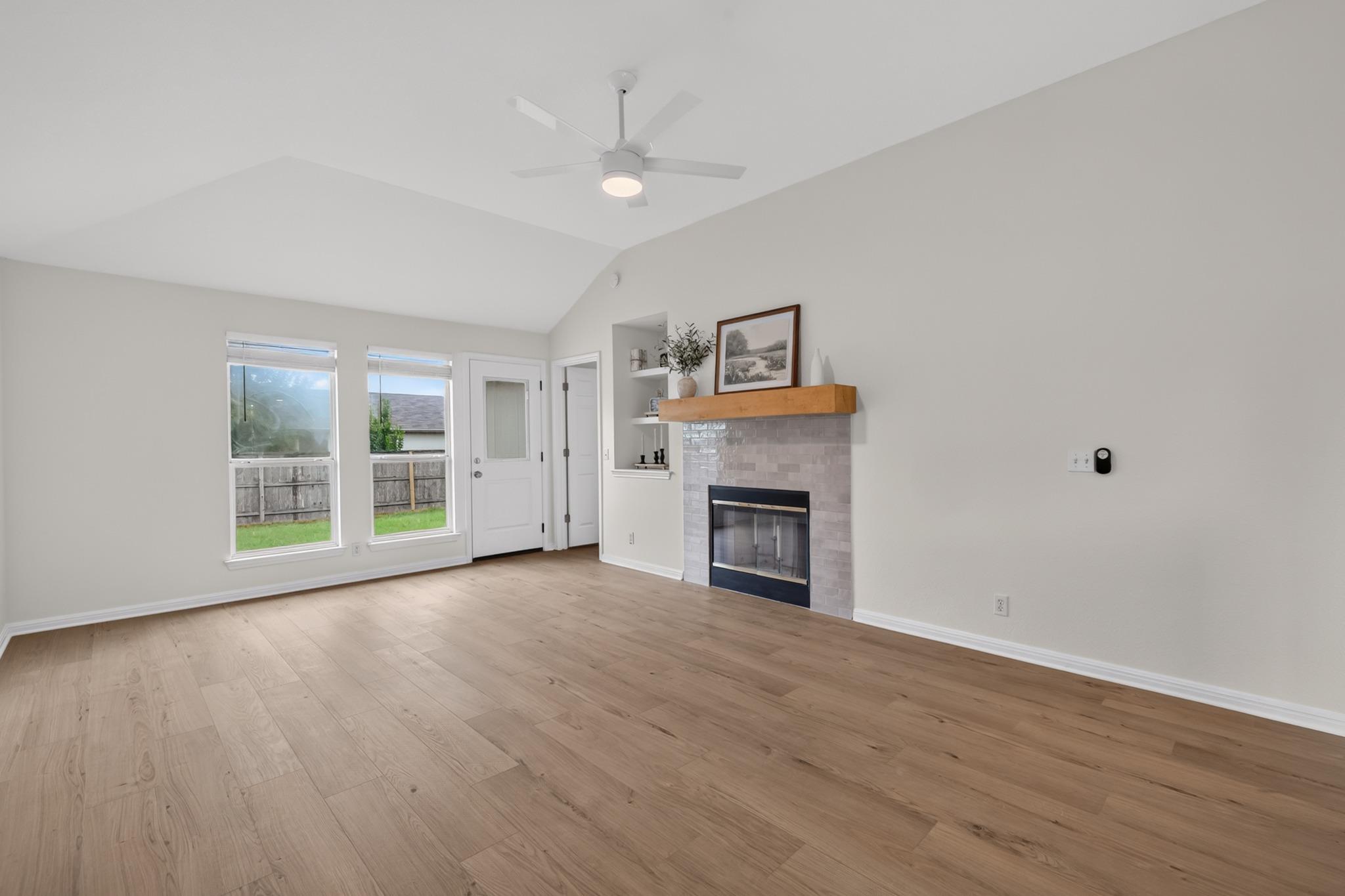 16517 Trevin Cv Property Photo 4