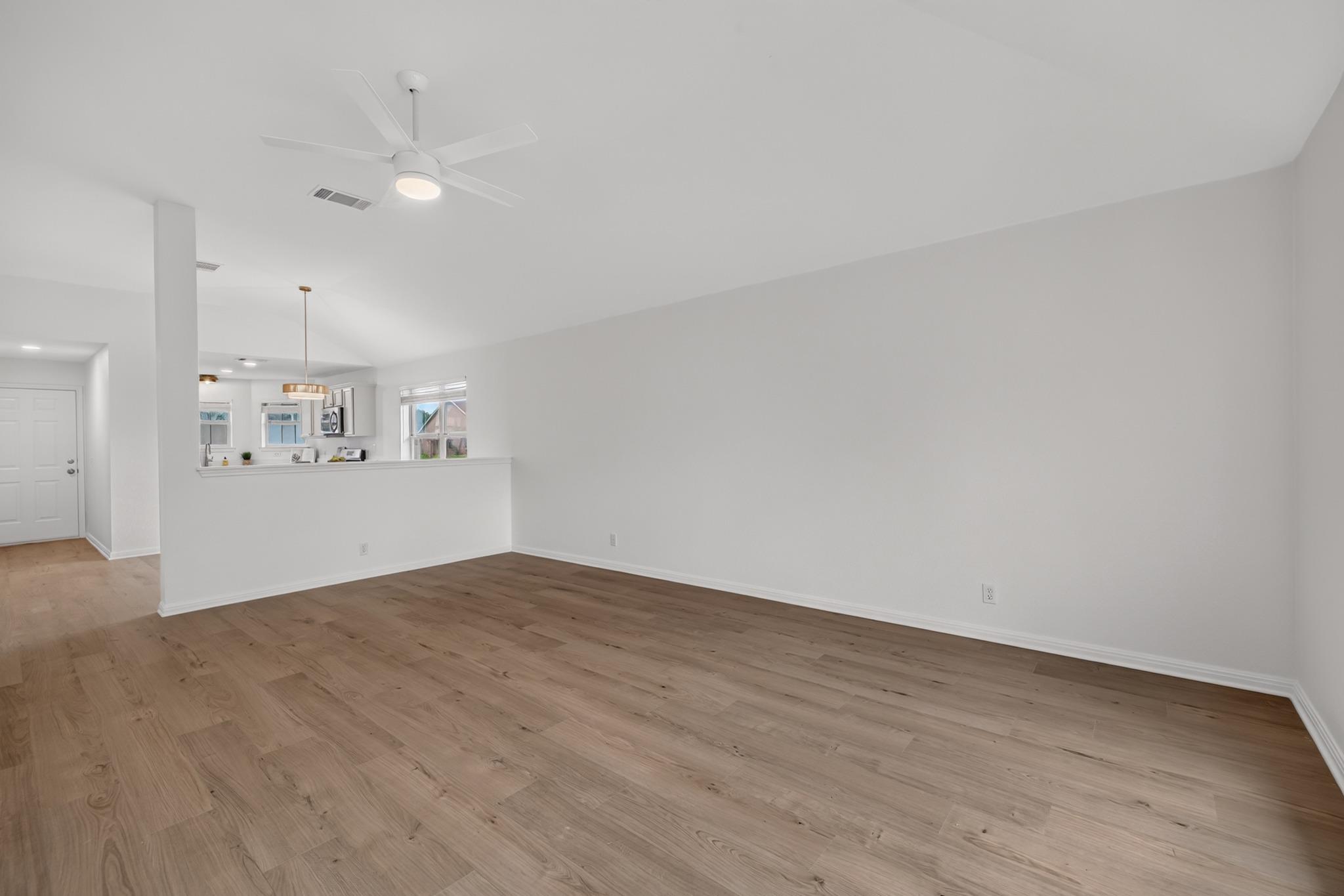 16517 Trevin Cv Property Photo 6