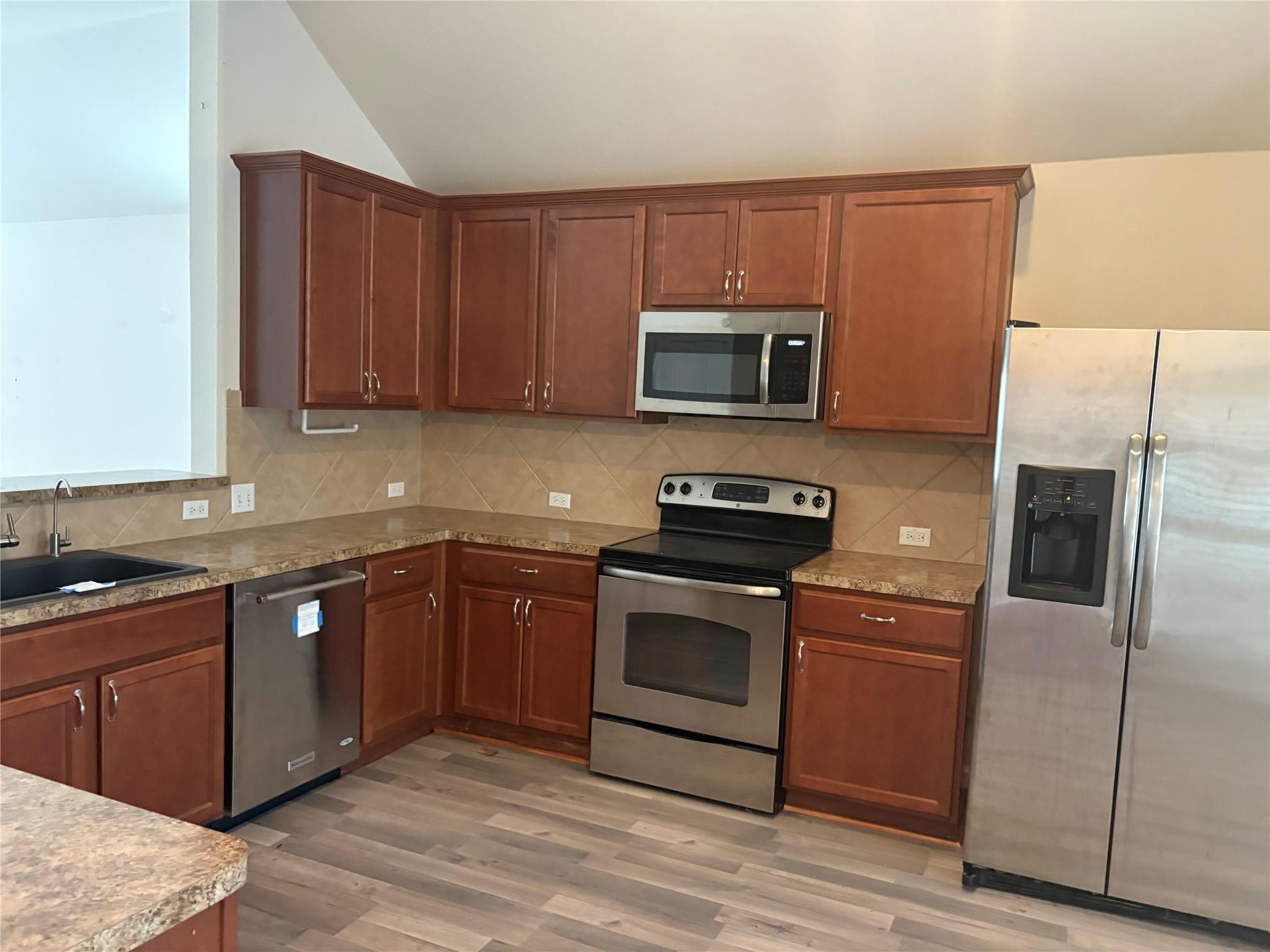 113 Granite Path Property Photo 4