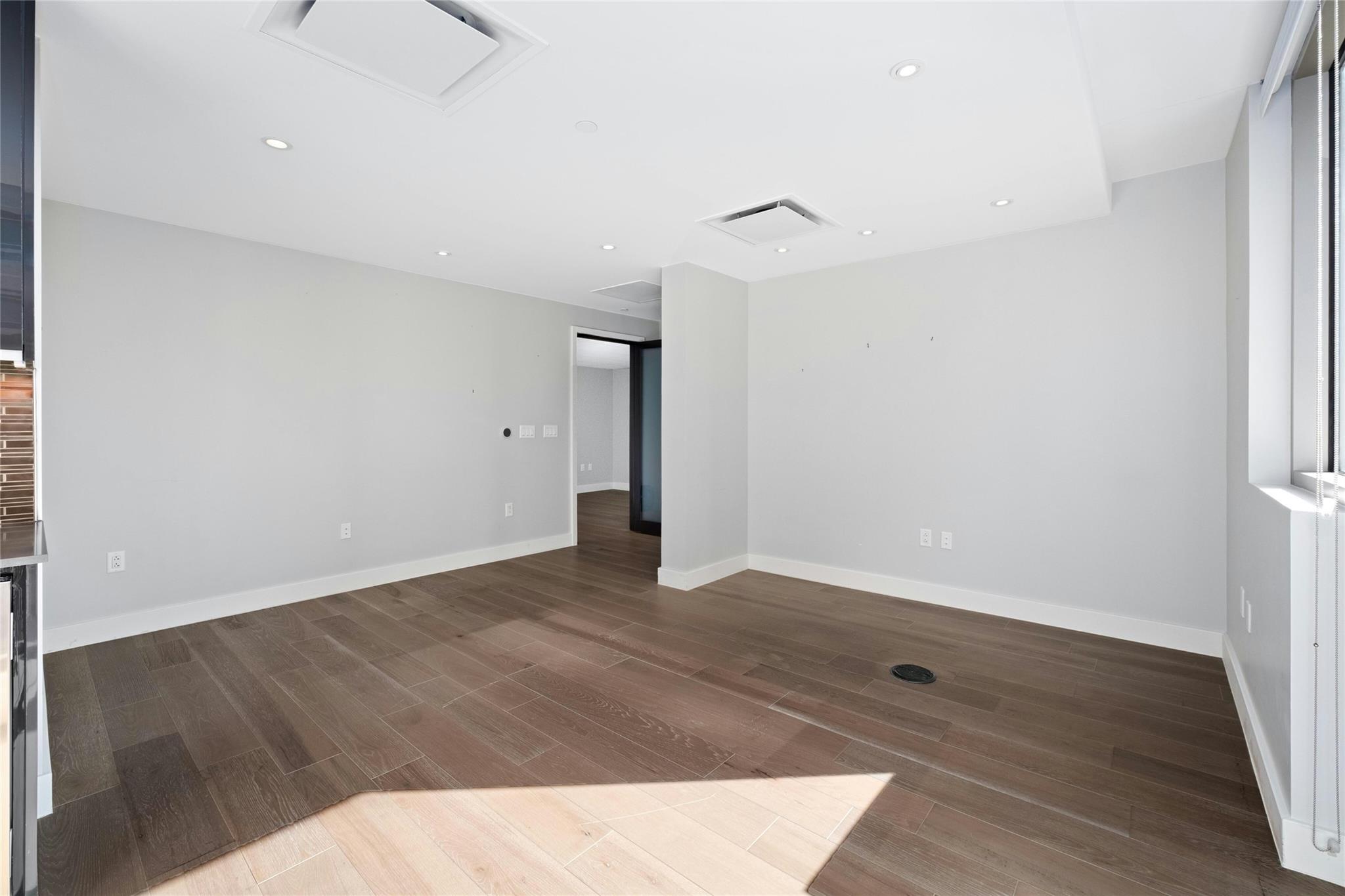 200 Congress Ave #903 Property Photo 10