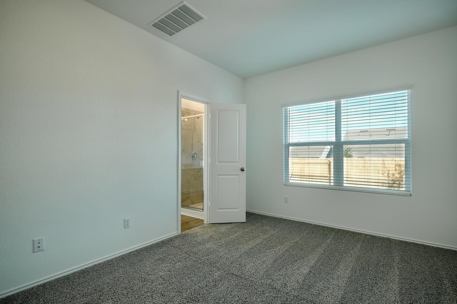 241 Majestic Cedar Ct Property Photo 8
