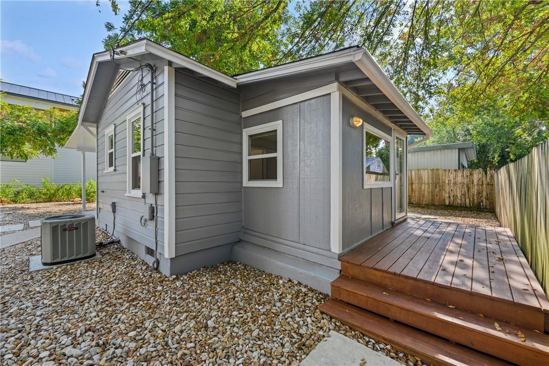 1700 Cullen Ave #b Property Photo 5