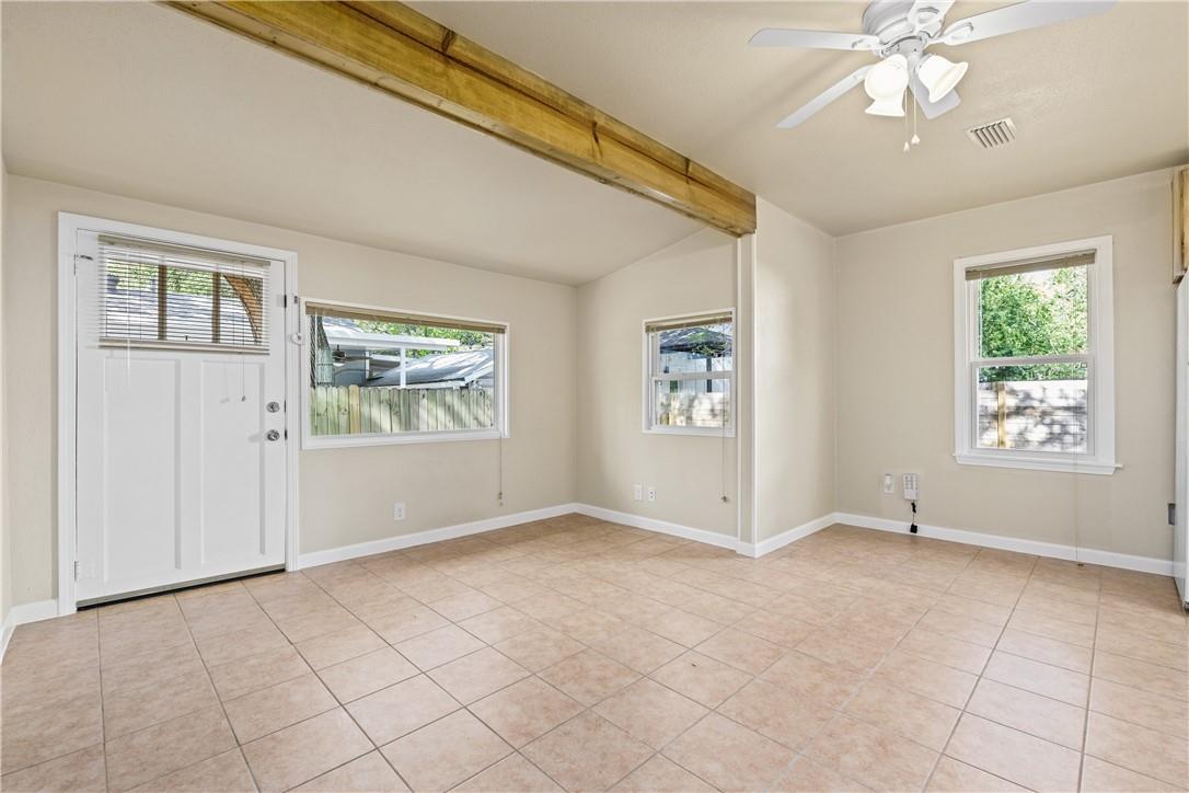 1700 Cullen Ave #b Property Photo 6