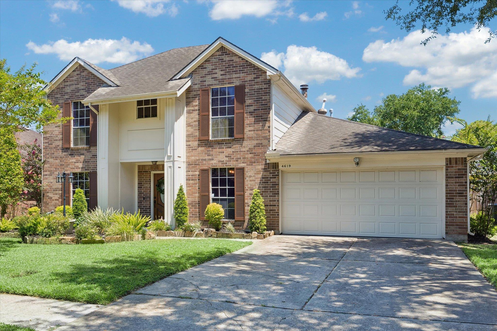 4619 Monaco Ln