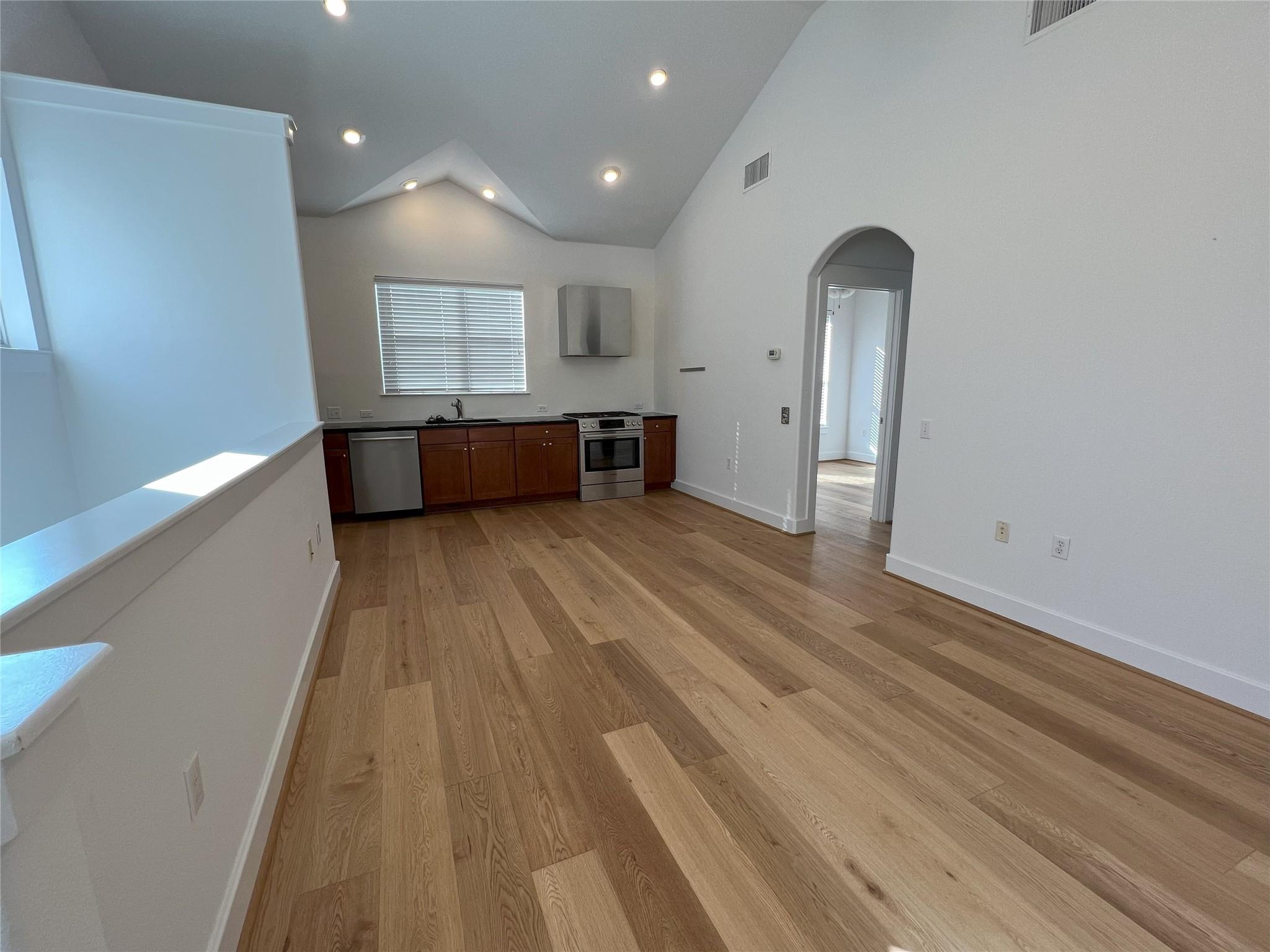 1601 Miriam Ave #314 Property Photo 5