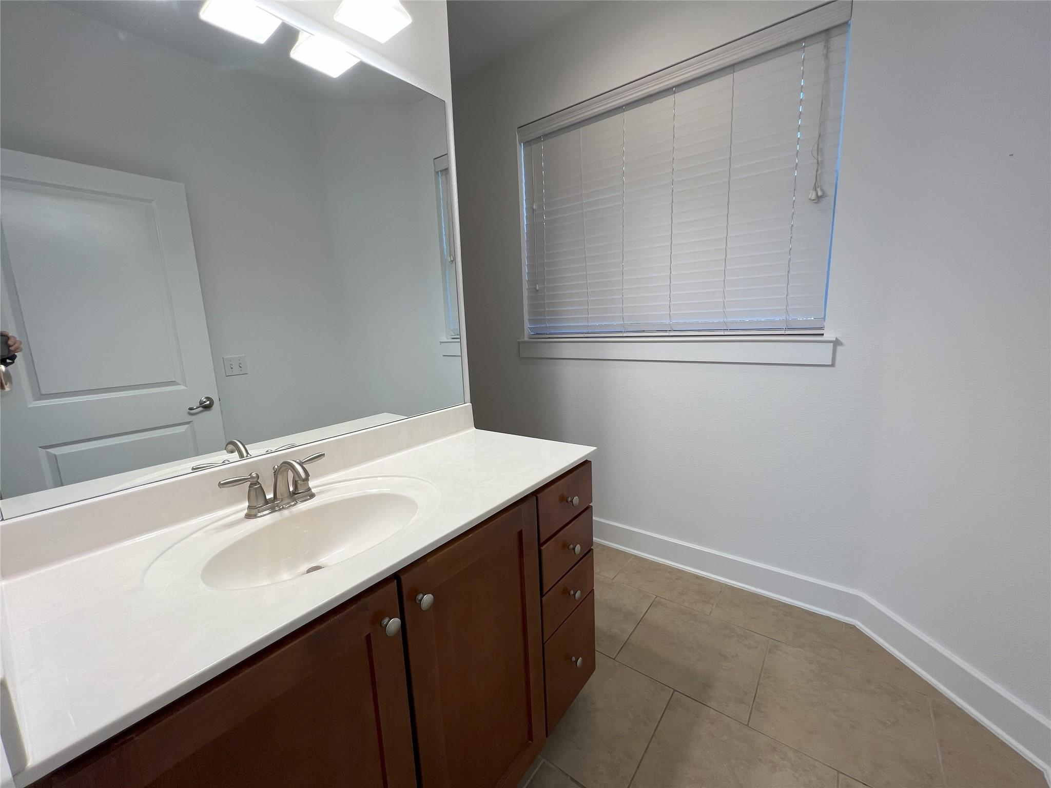 1601 Miriam Ave #314 Property Photo 9