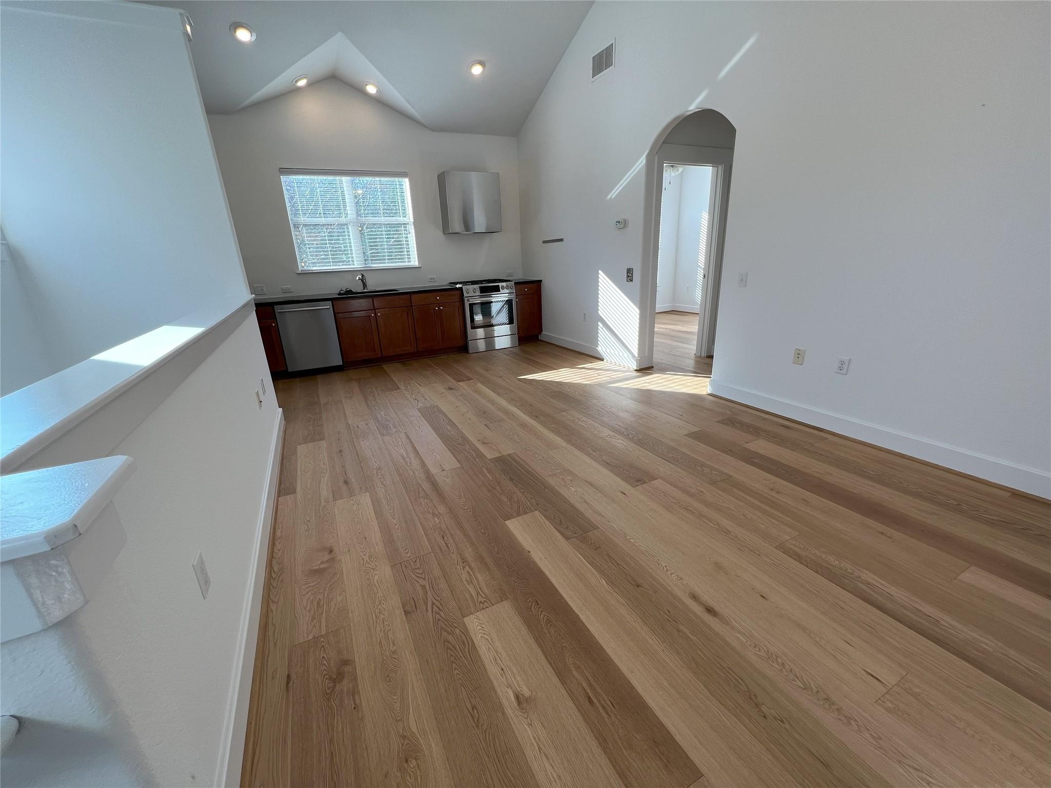 1601 Miriam Ave #314 Property Photo 17