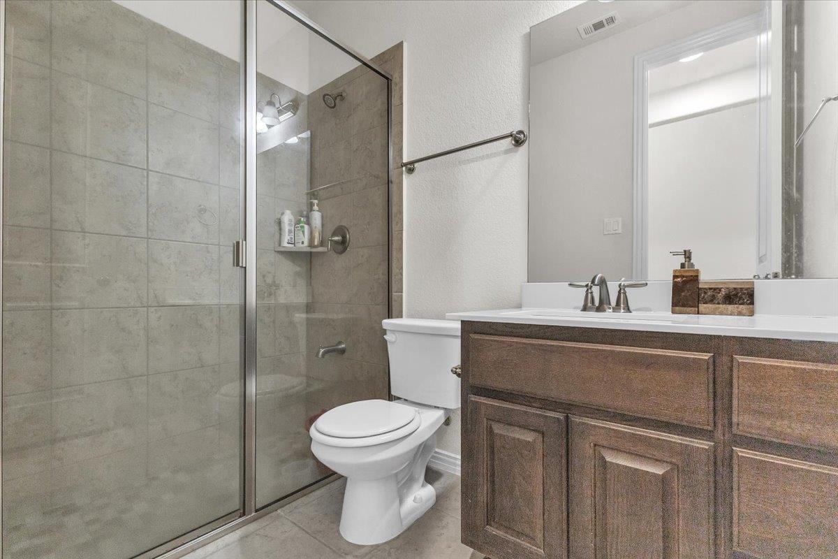 3425 De Soto Loop Property Photo 10