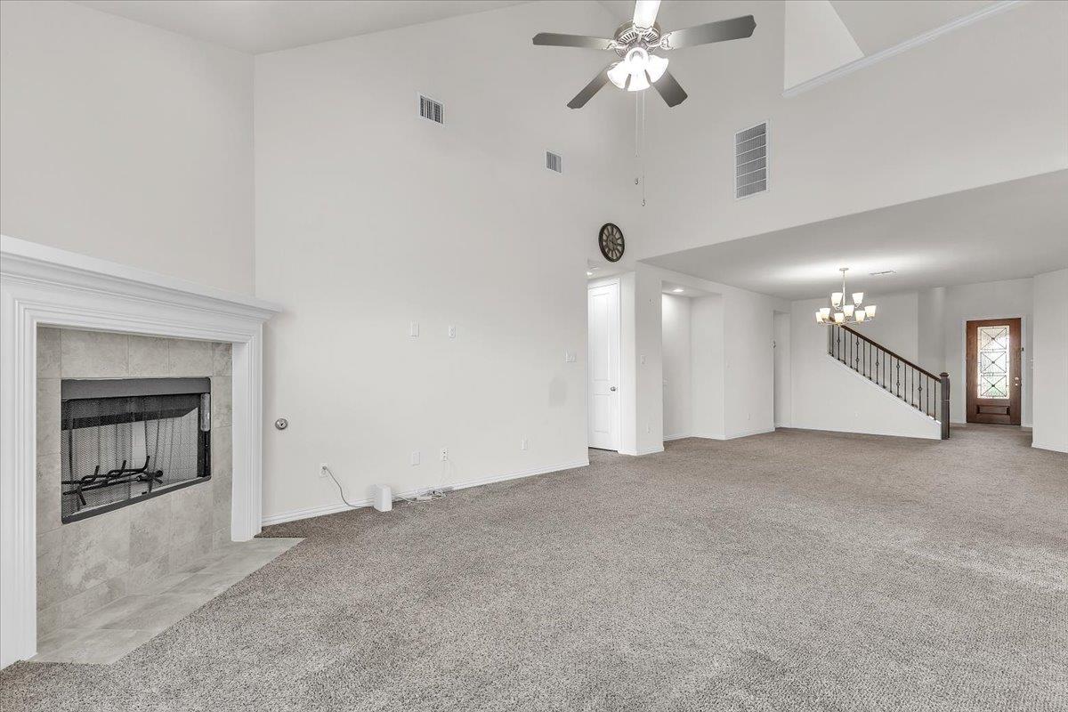 3425 De Soto Loop Property Photo 17